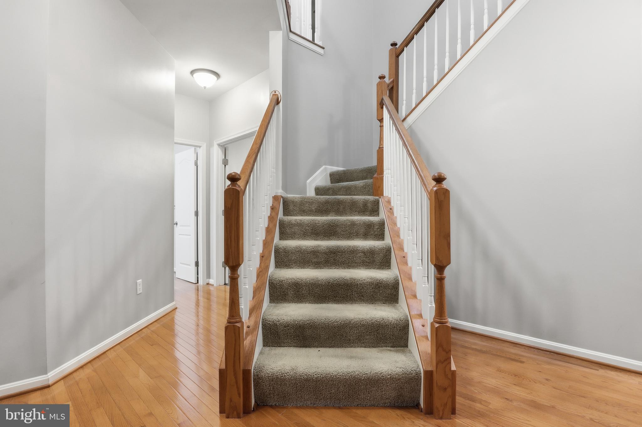 LOGANS RESERVE - Residential