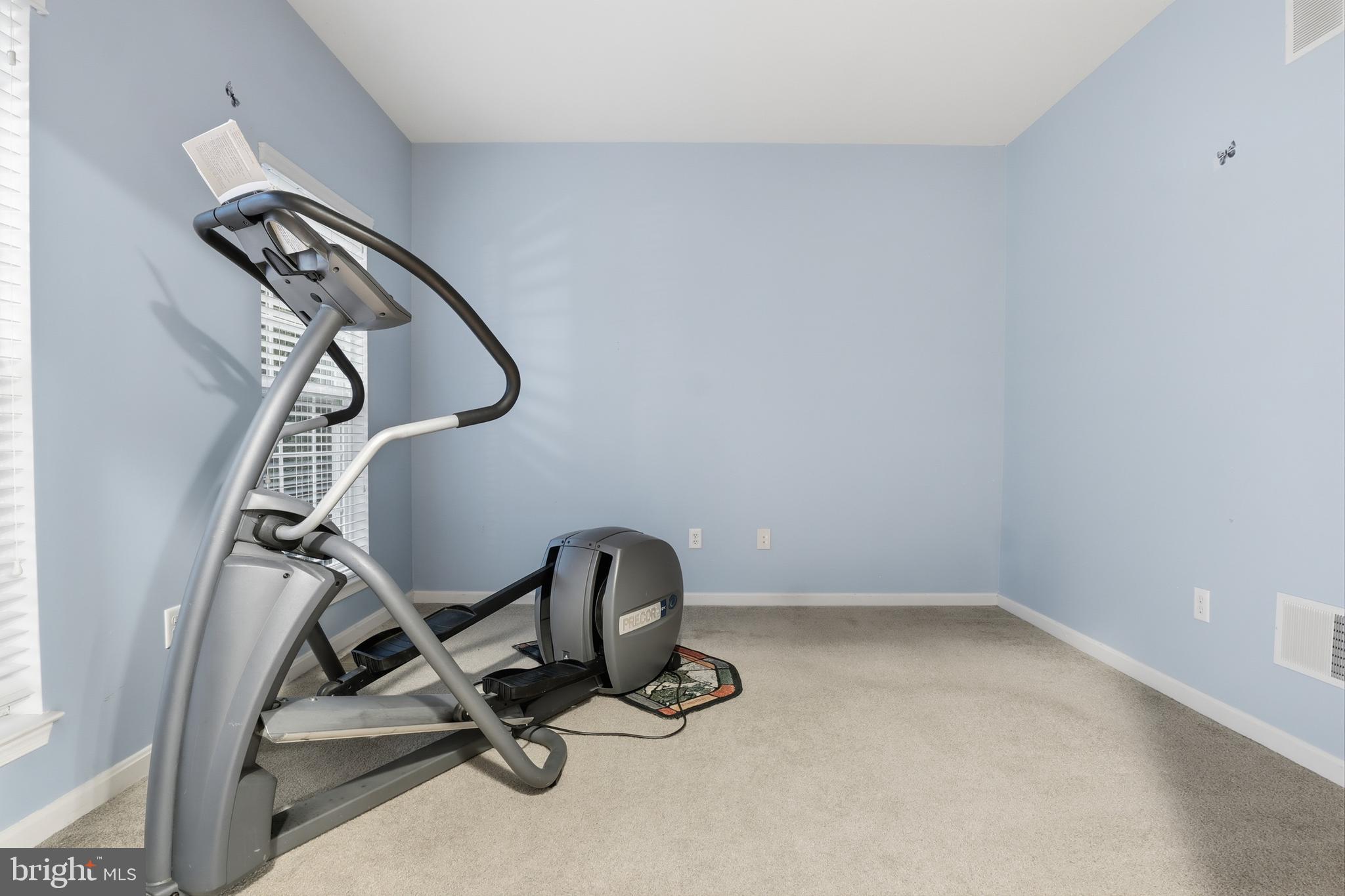 LOGANS RESERVE - Residential