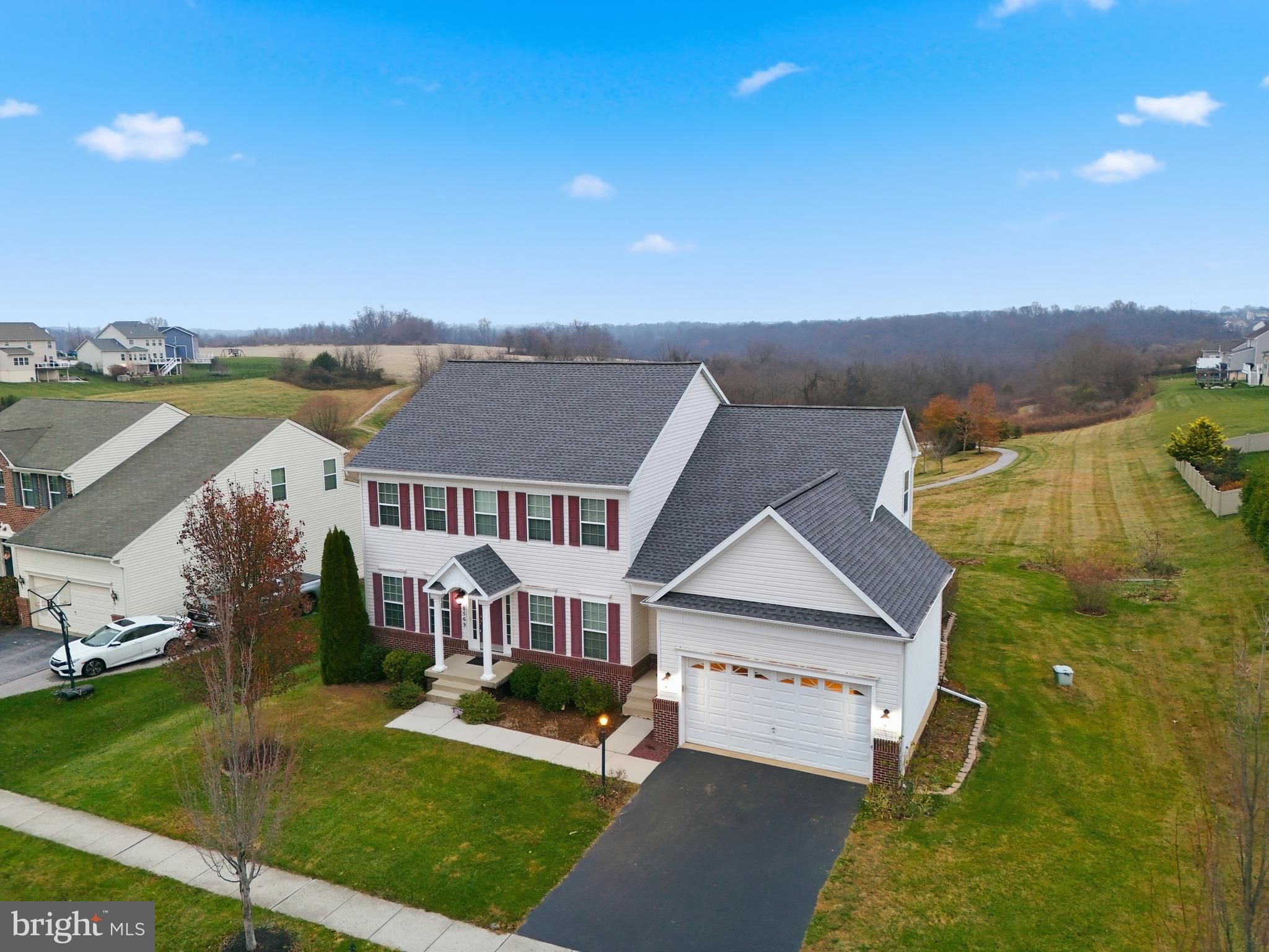 LOGANS RESERVE - Residential