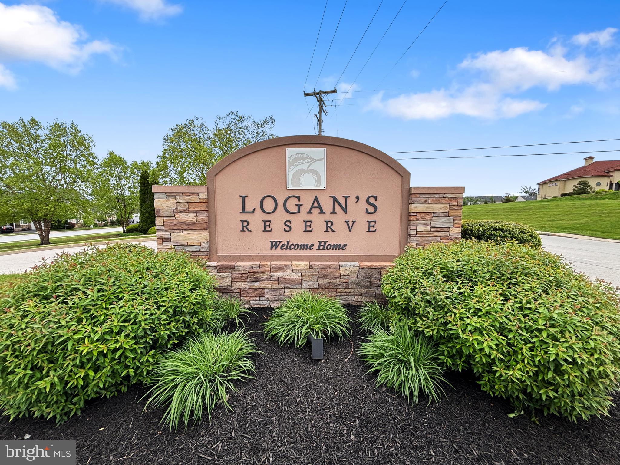 LOGANS RESERVE - Residential