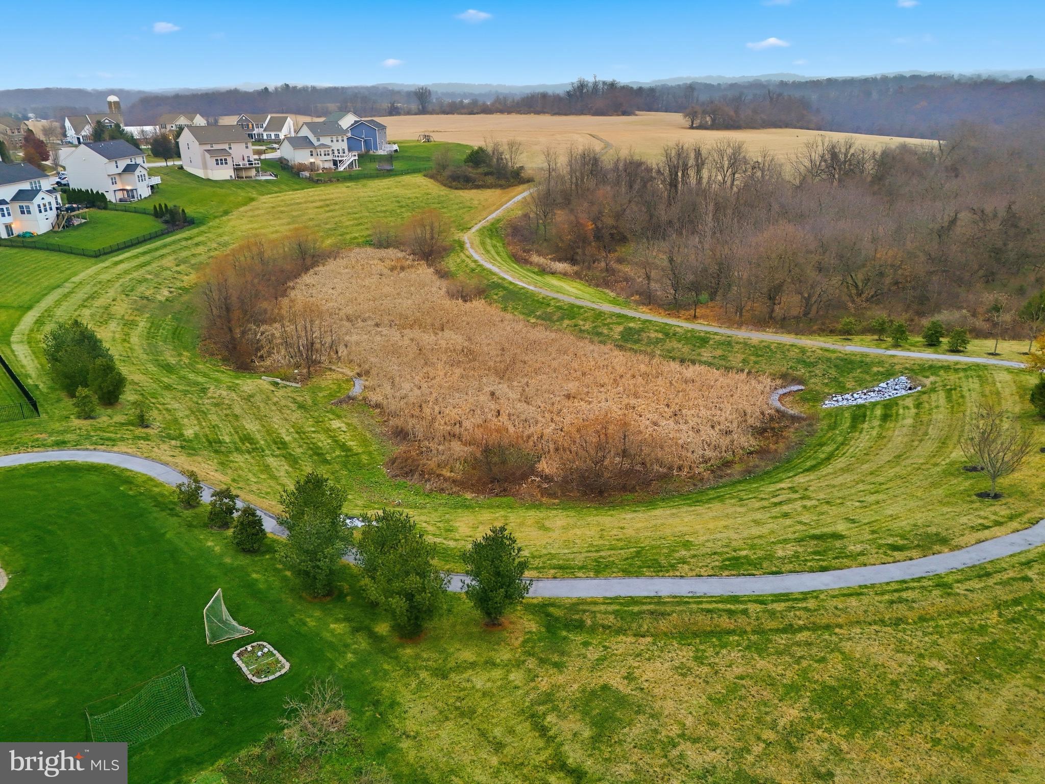 LOGANS RESERVE - Residential