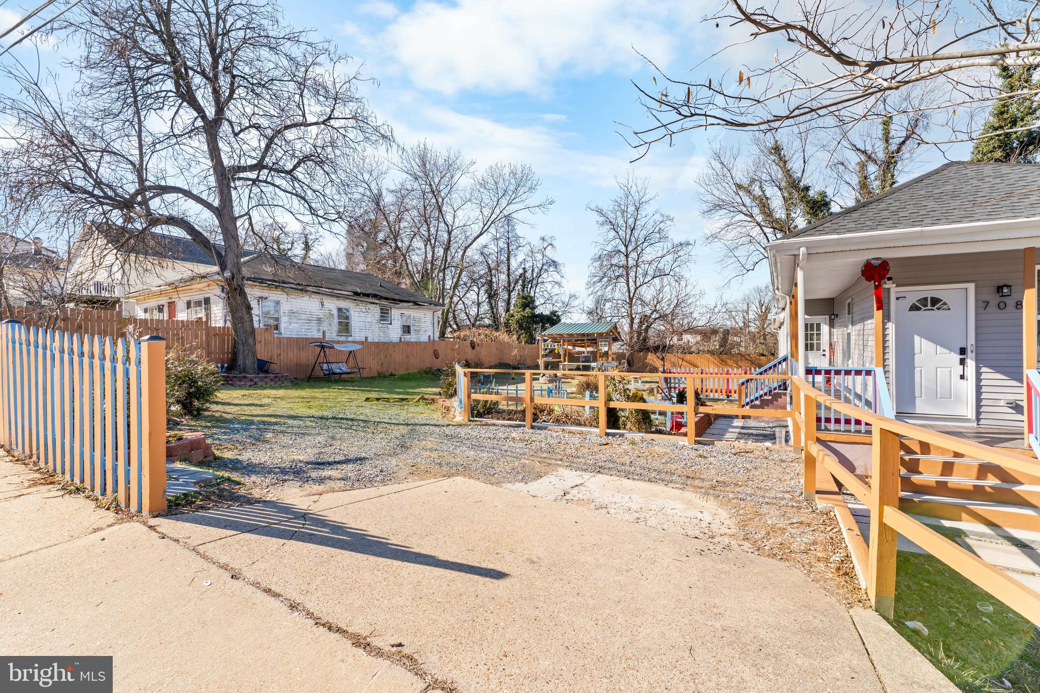 FAIRMOUNT HEIGHTS - Residential