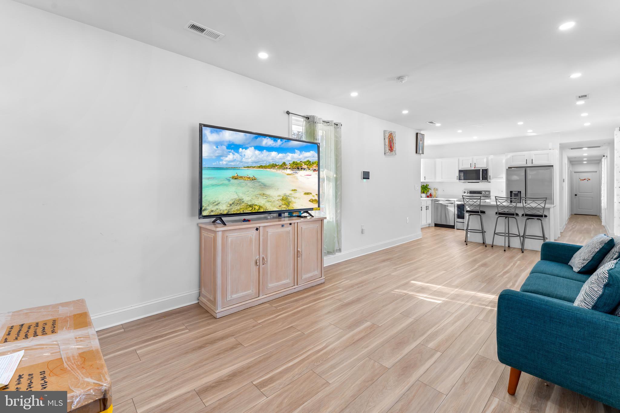 FAIRMOUNT HEIGHTS - Residential