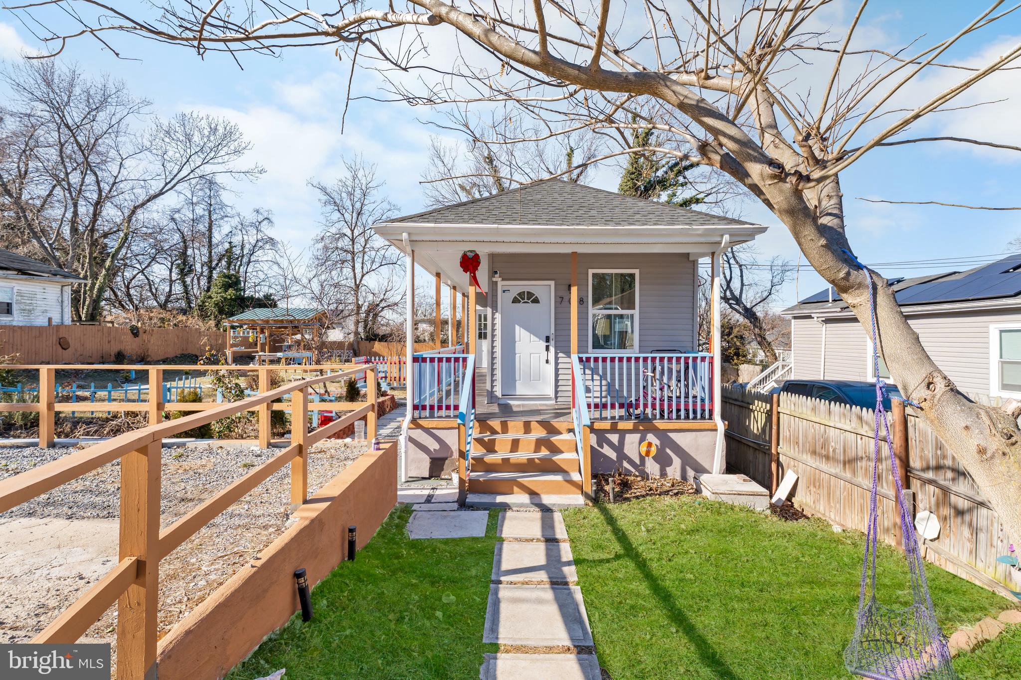 FAIRMOUNT HEIGHTS - Residential