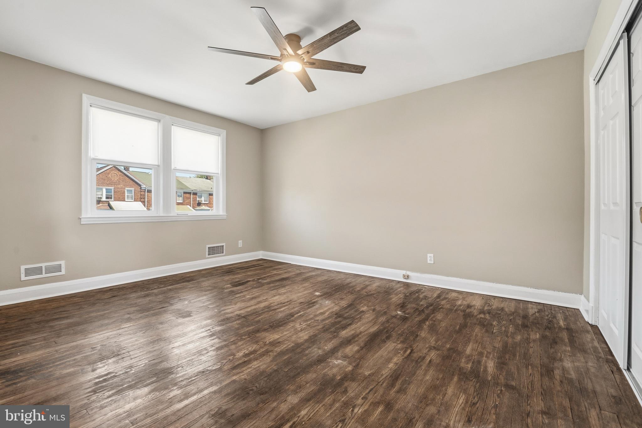 NORTHWOOD - Residential