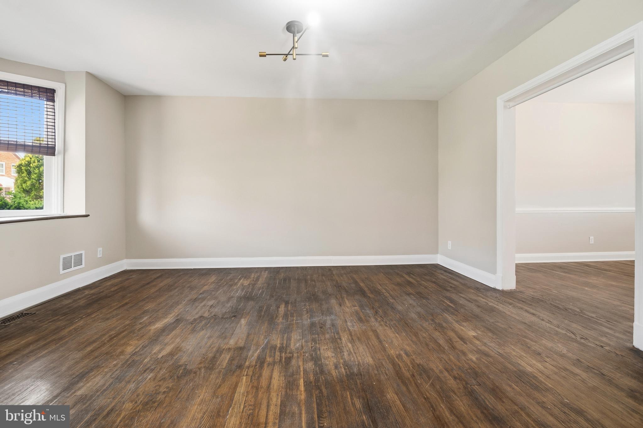 NORTHWOOD - Residential