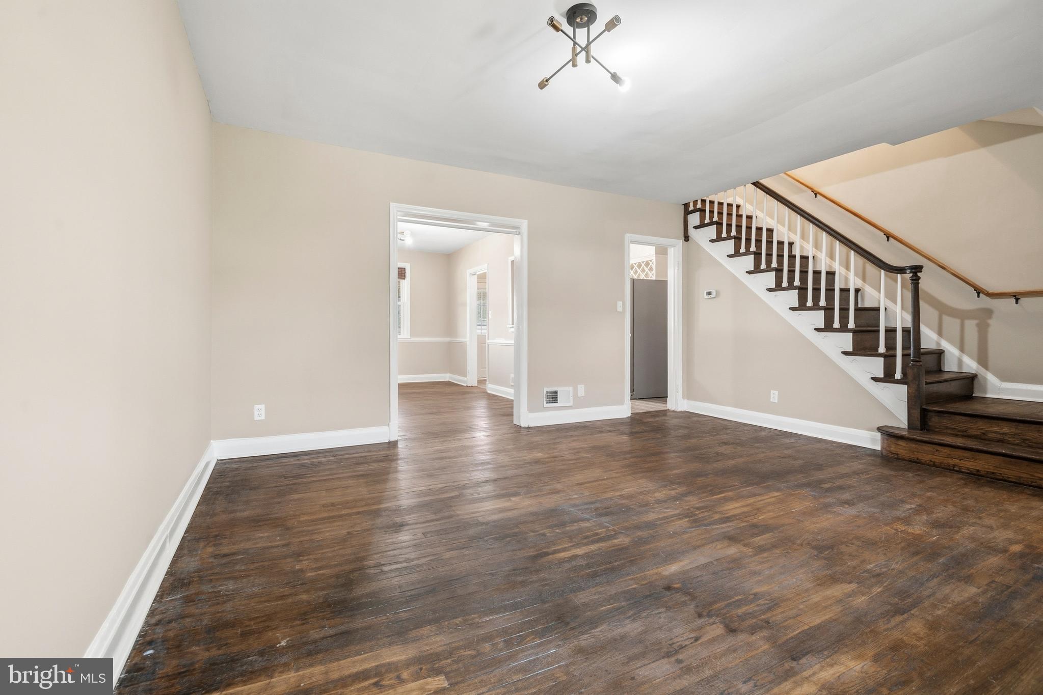 NORTHWOOD - Residential