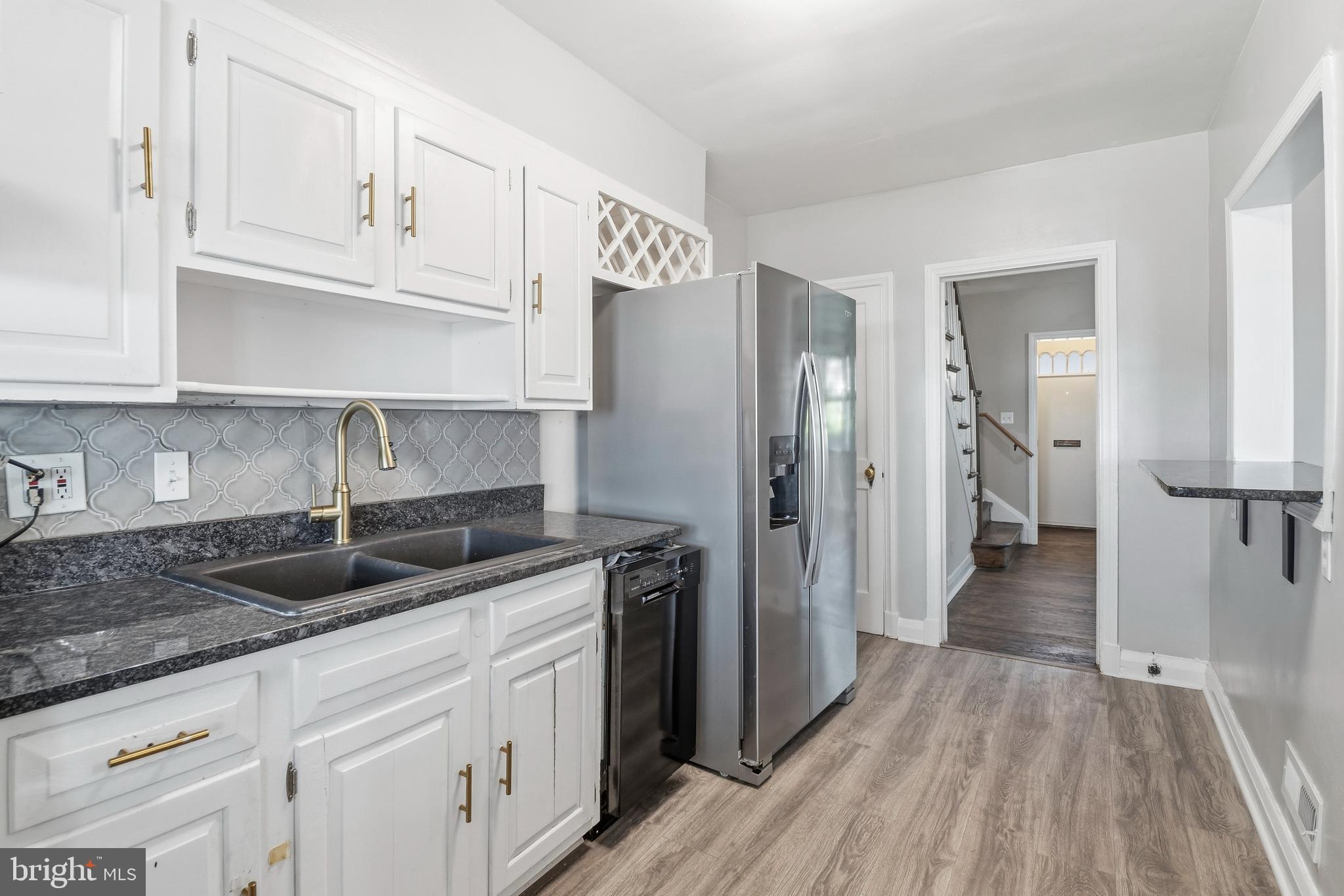 NORTHWOOD - Residential