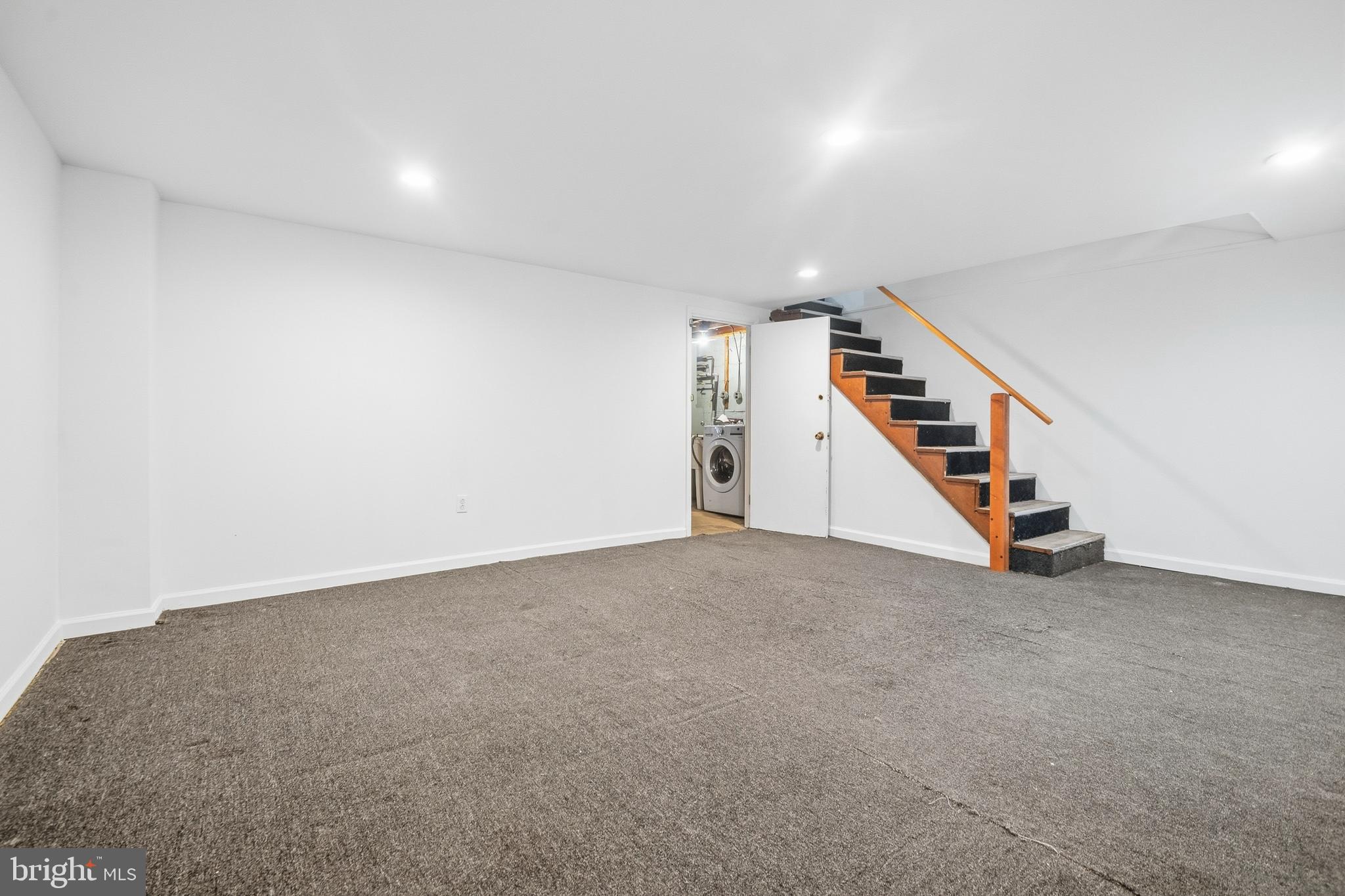 NORTHWOOD - Residential