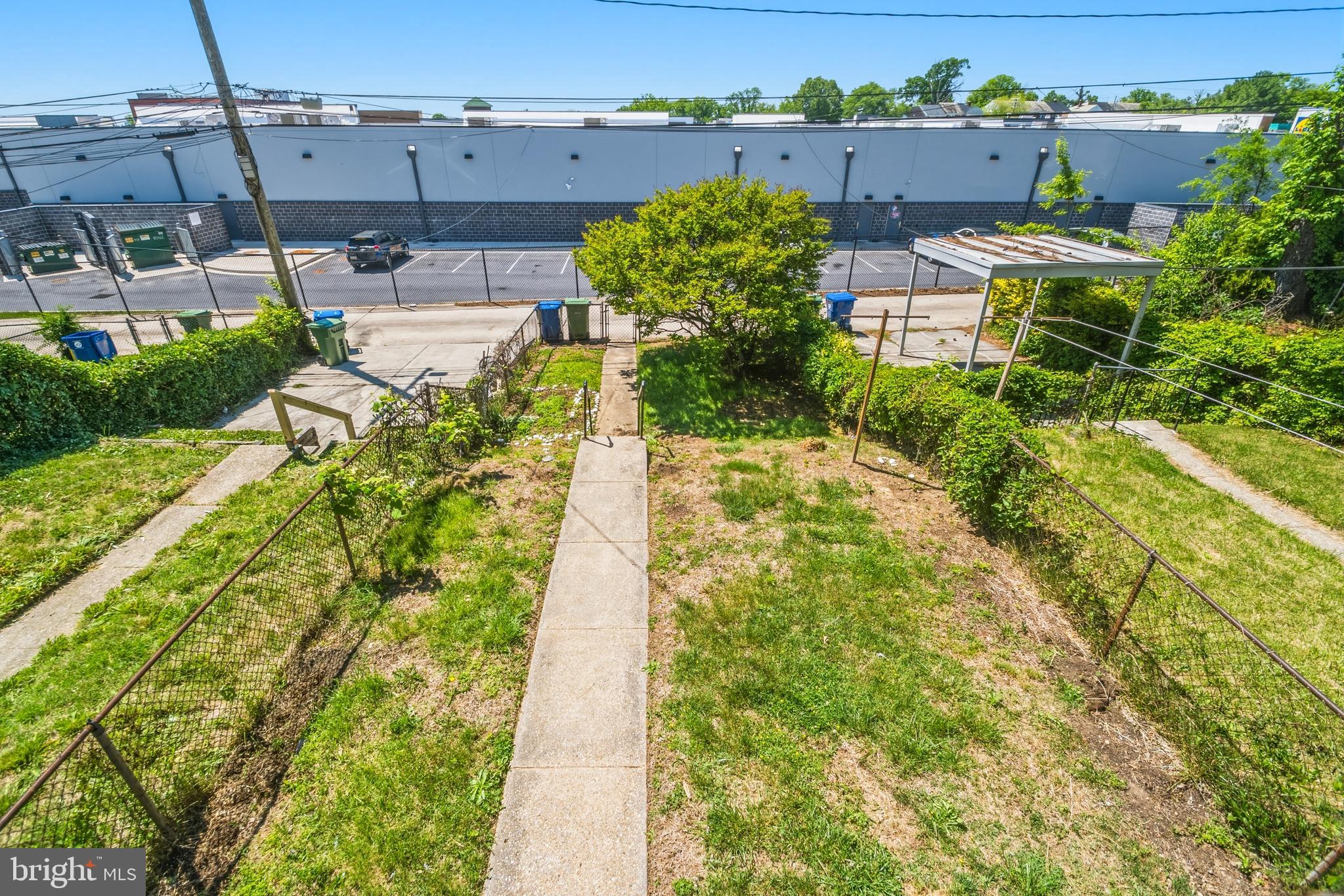 NORTHWOOD - Residential