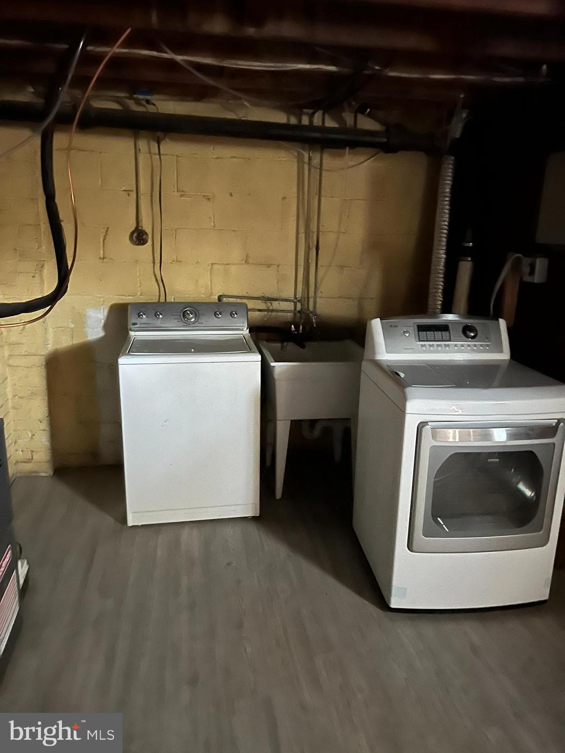 LOCH RAVEN - Residential Lease