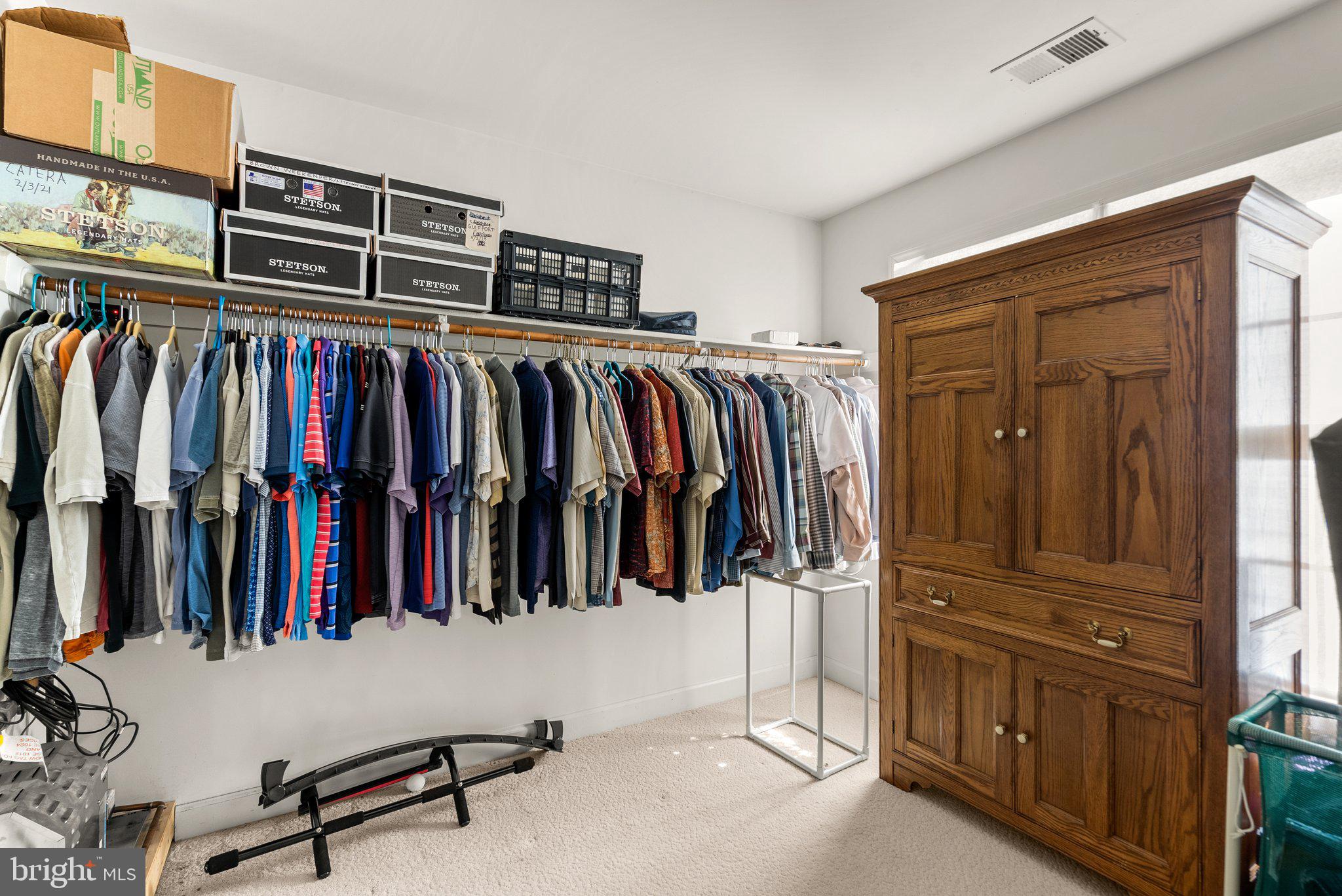 BARNSLEY MANOR ESTATES - Residential