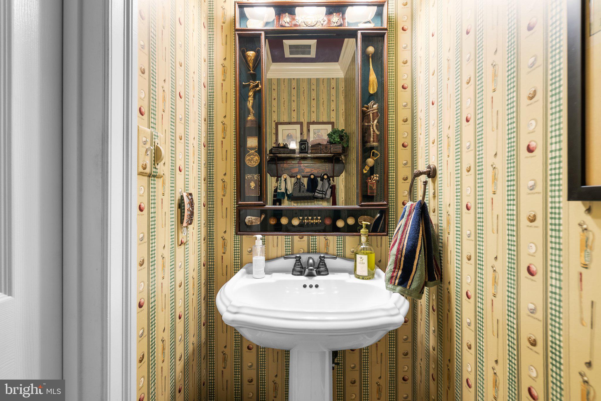 BARNSLEY MANOR ESTATES - Residential