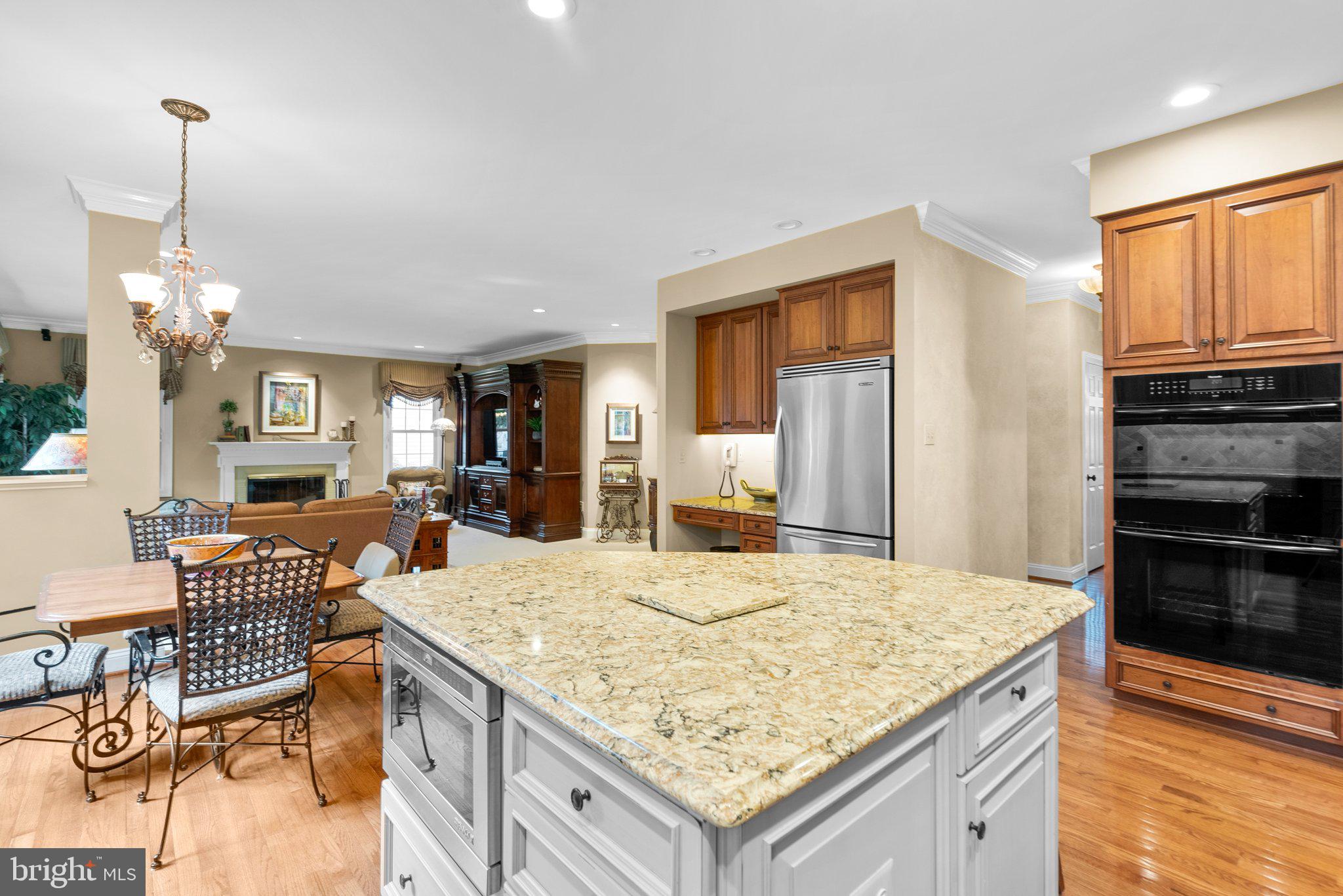 BARNSLEY MANOR ESTATES - Residential