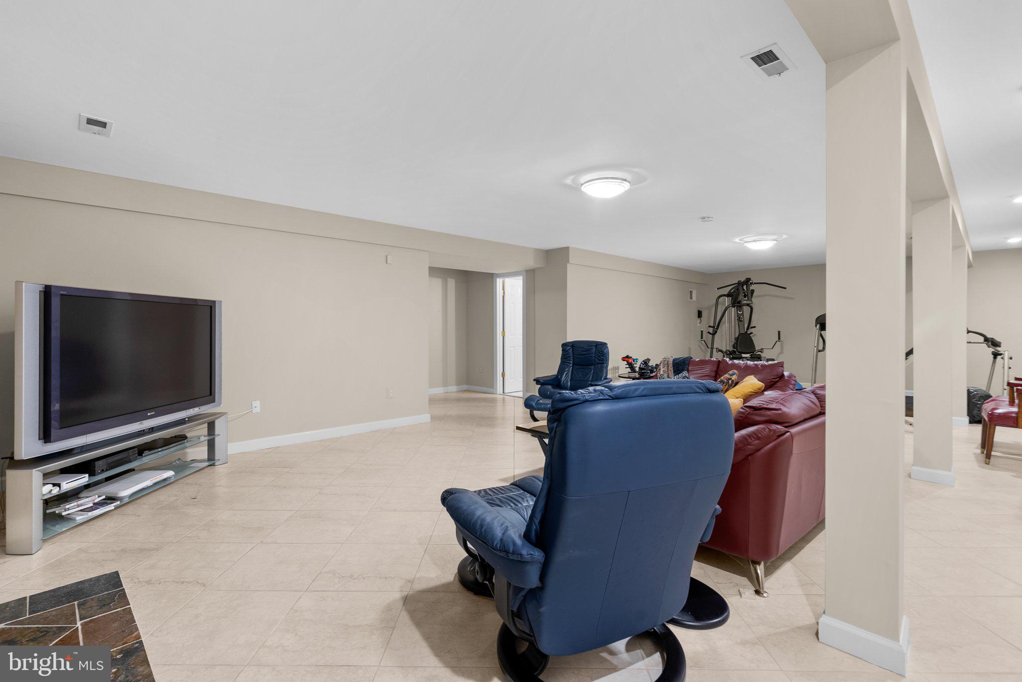 BARNSLEY MANOR ESTATES - Residential