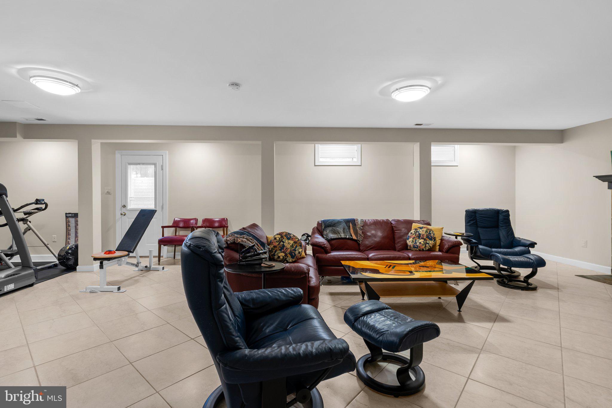 BARNSLEY MANOR ESTATES - Residential