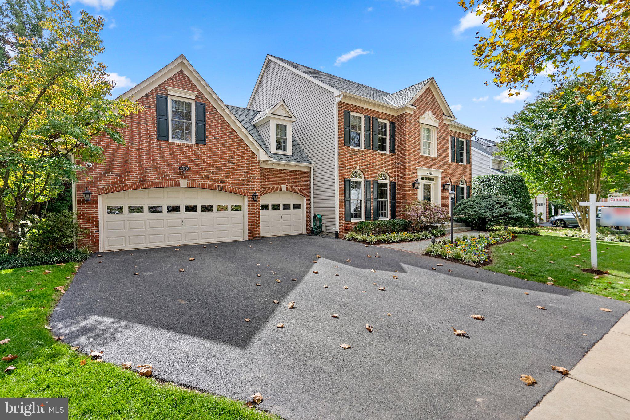 BARNSLEY MANOR ESTATES - Residential