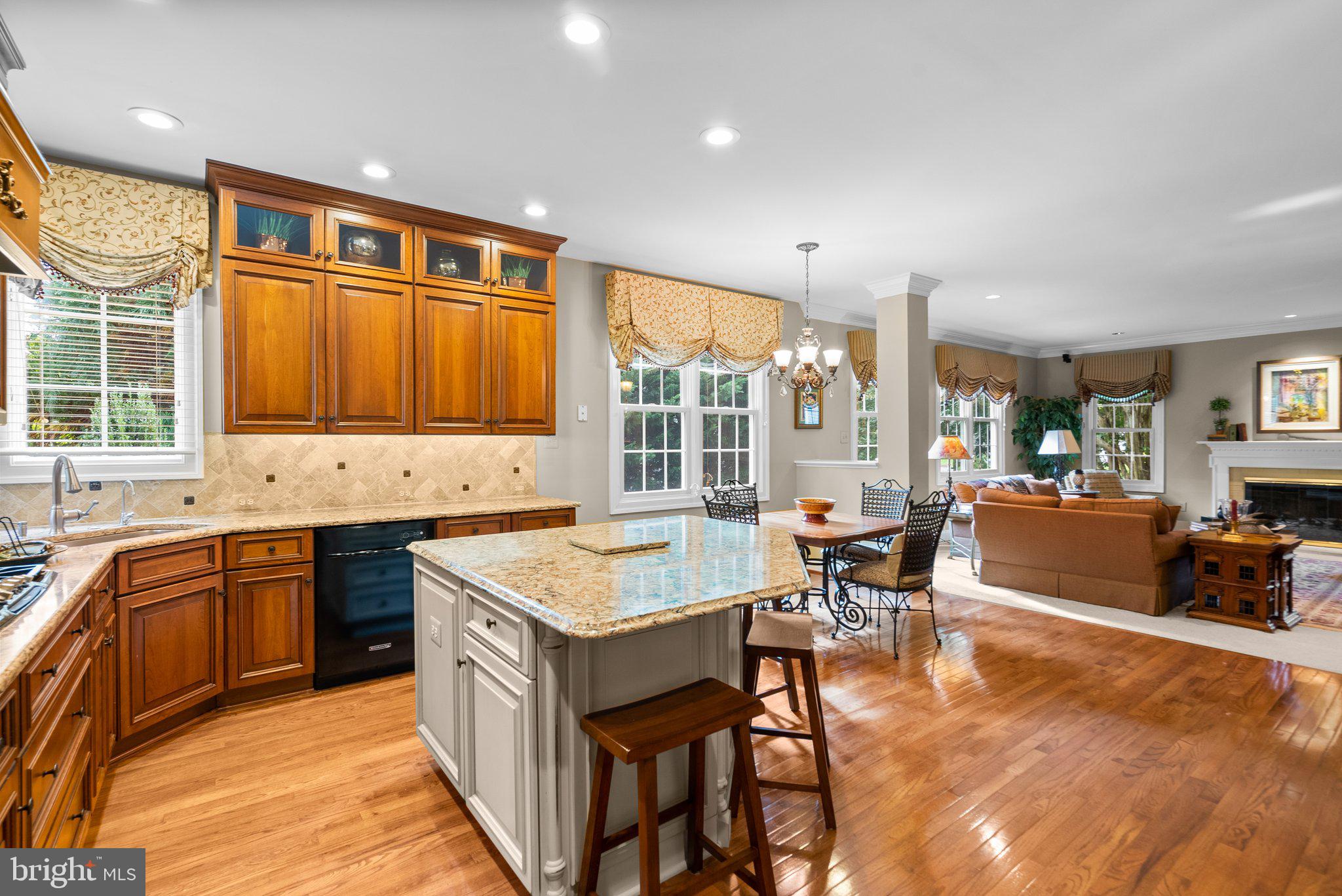 BARNSLEY MANOR ESTATES - Residential