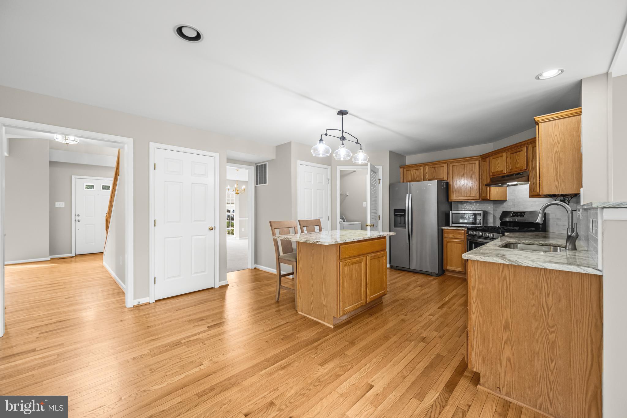 JENNA ESTATES - Residential