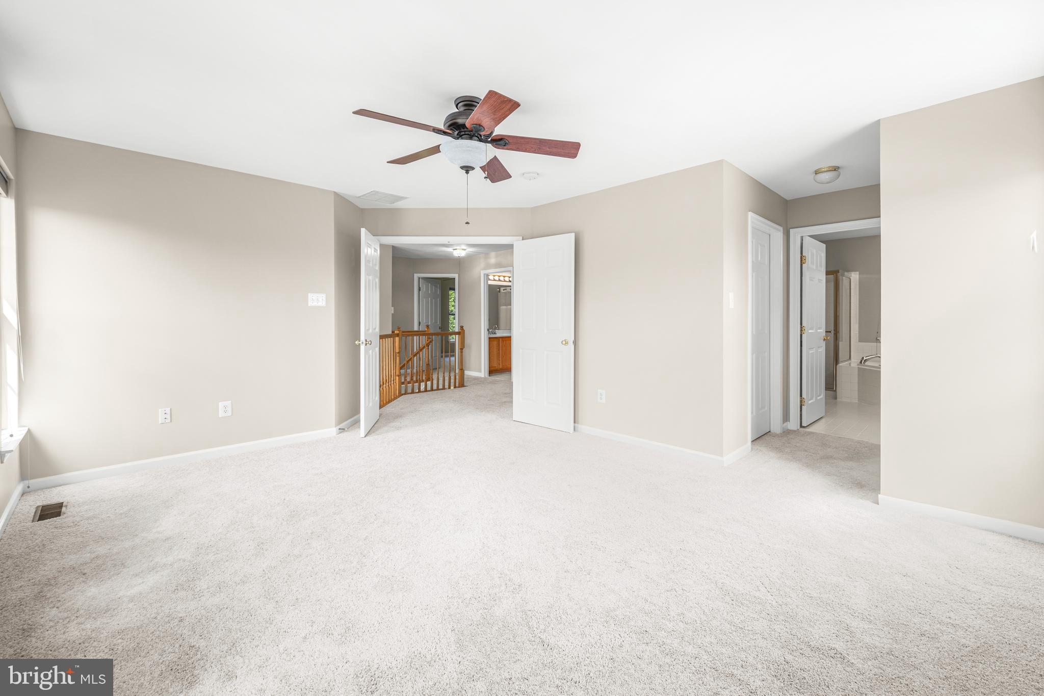 JENNA ESTATES - Residential