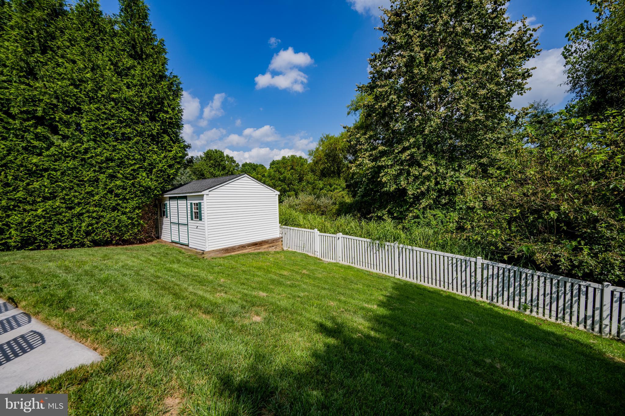 JENNA ESTATES - Residential