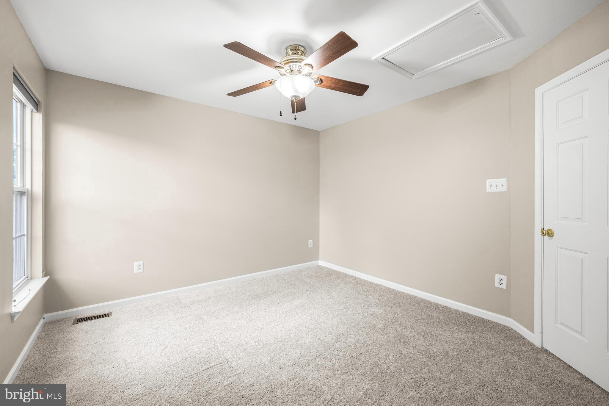 JENNA ESTATES - Residential