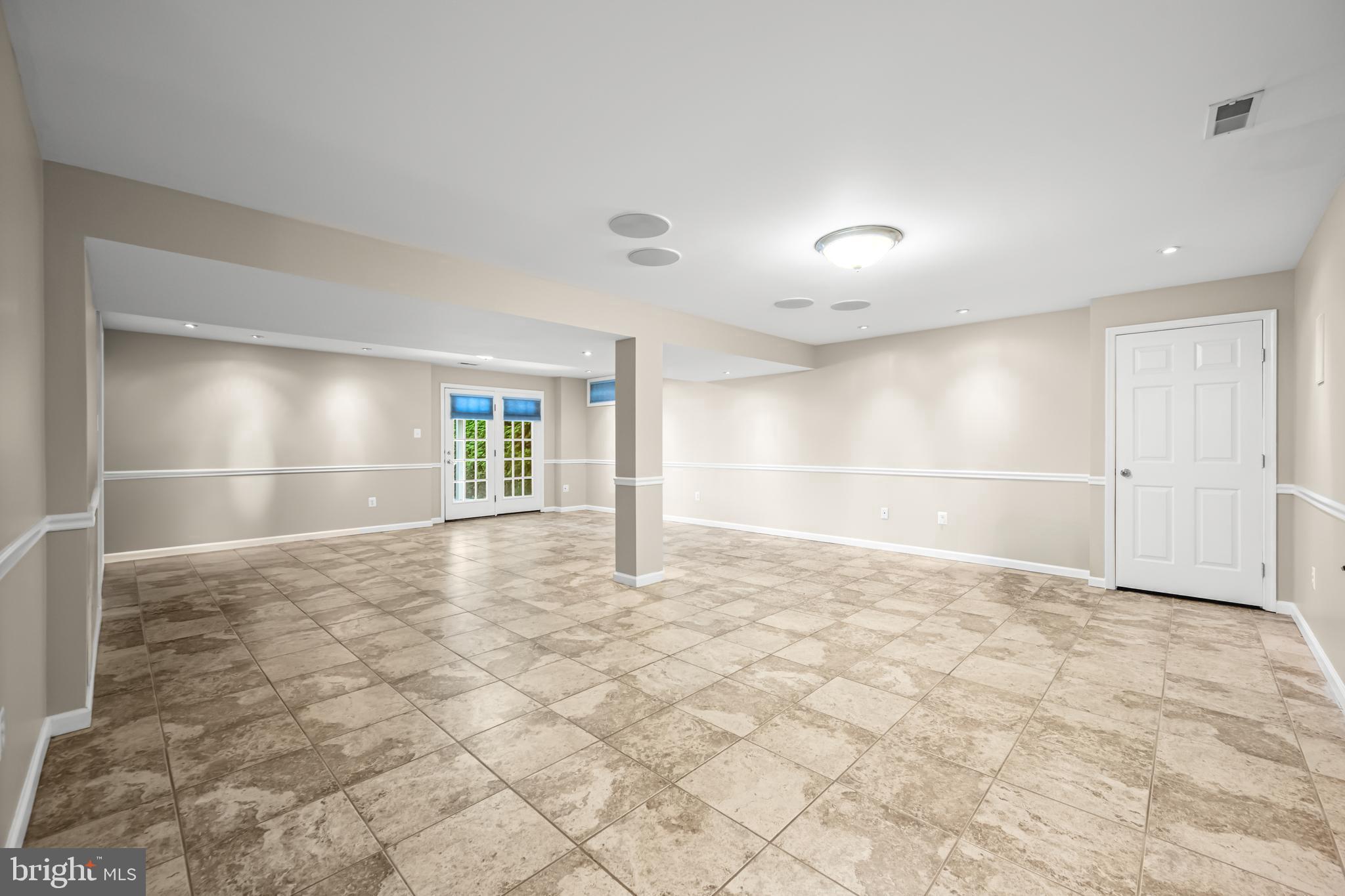 JENNA ESTATES - Residential