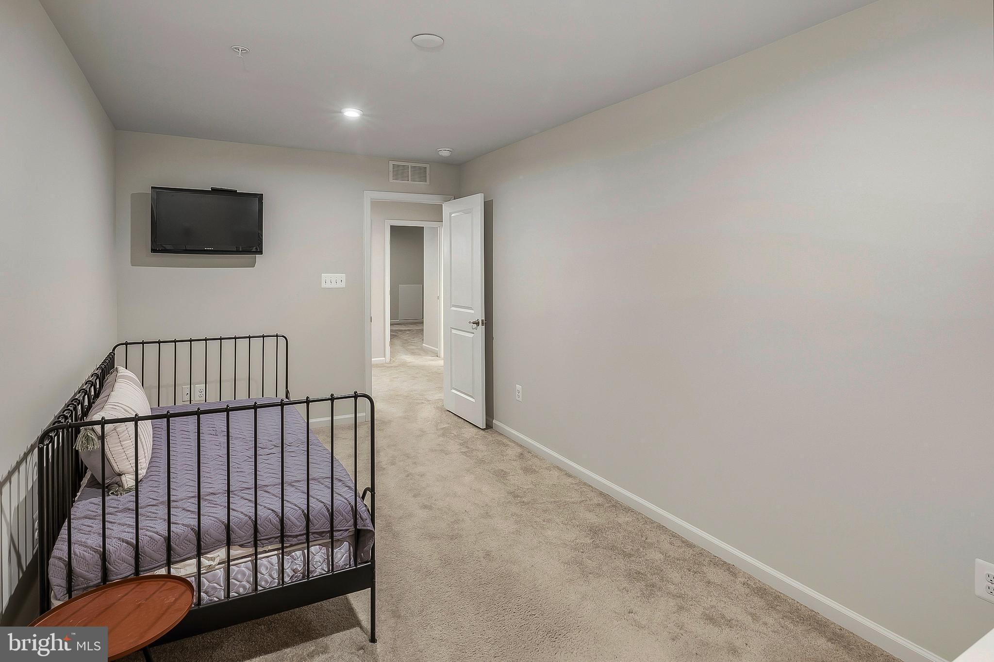 RESERVE AT PONDVIEW - Residential
