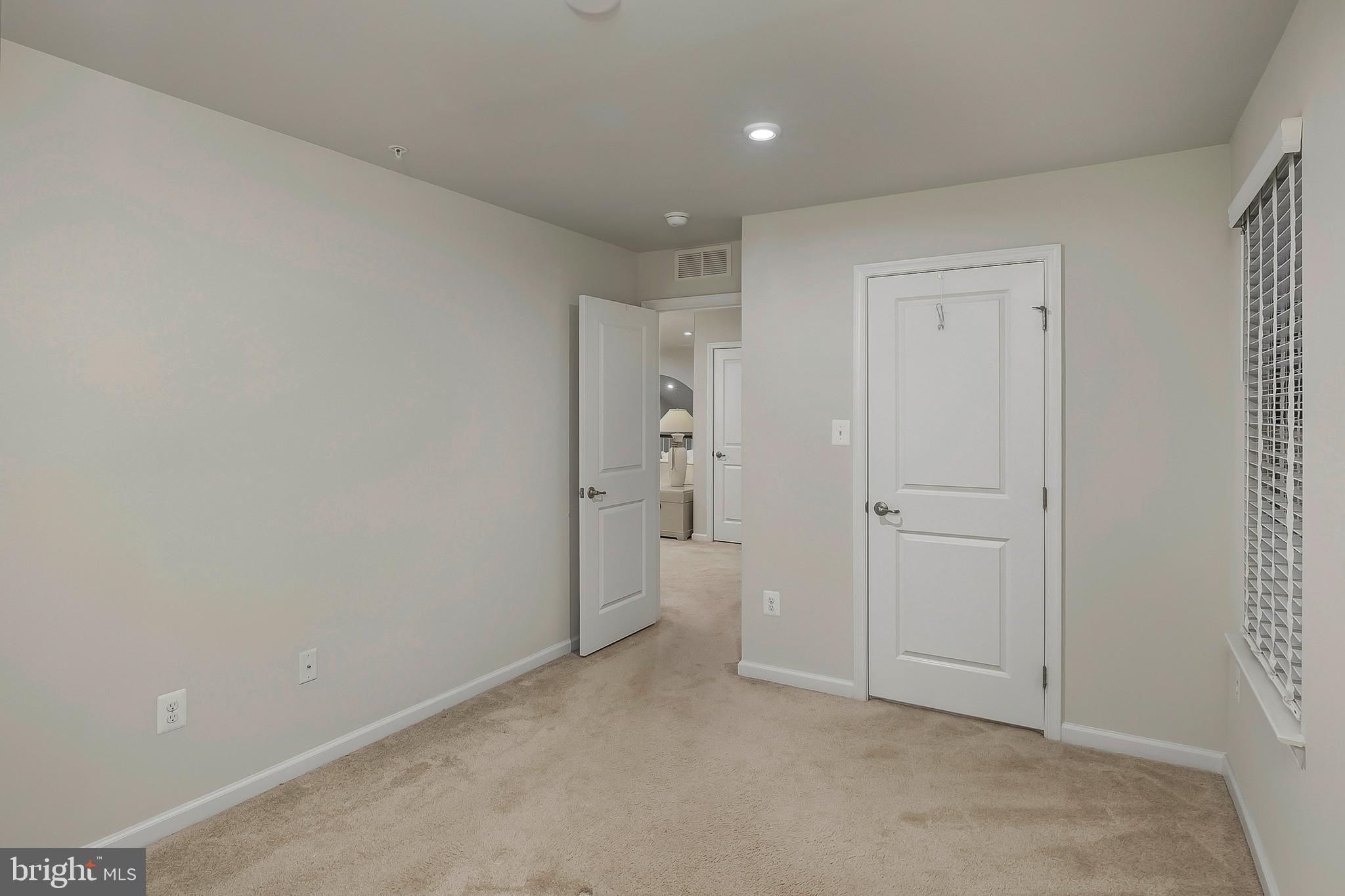 RESERVE AT PONDVIEW - Residential