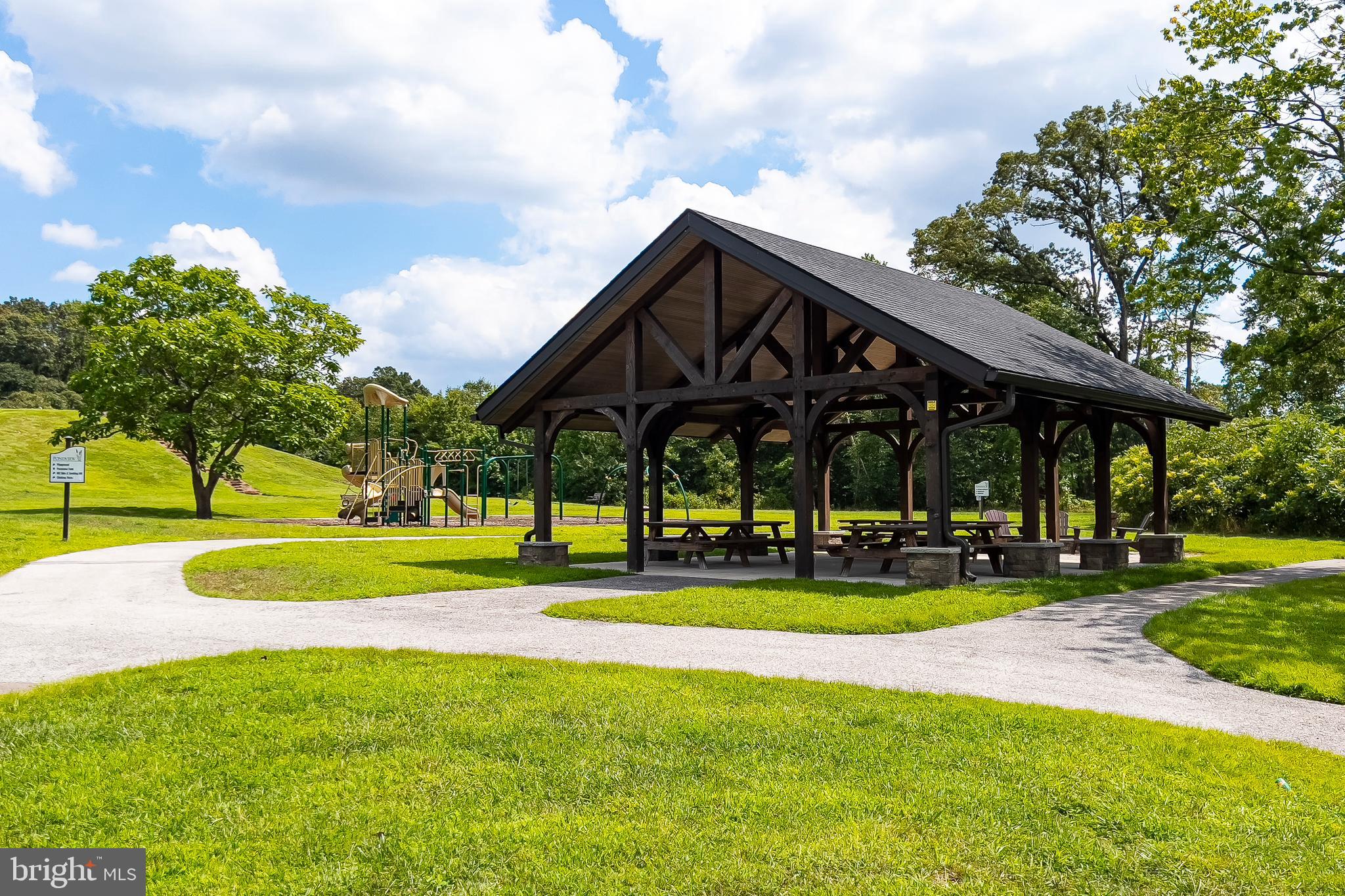 RESERVE AT PONDVIEW - Residential