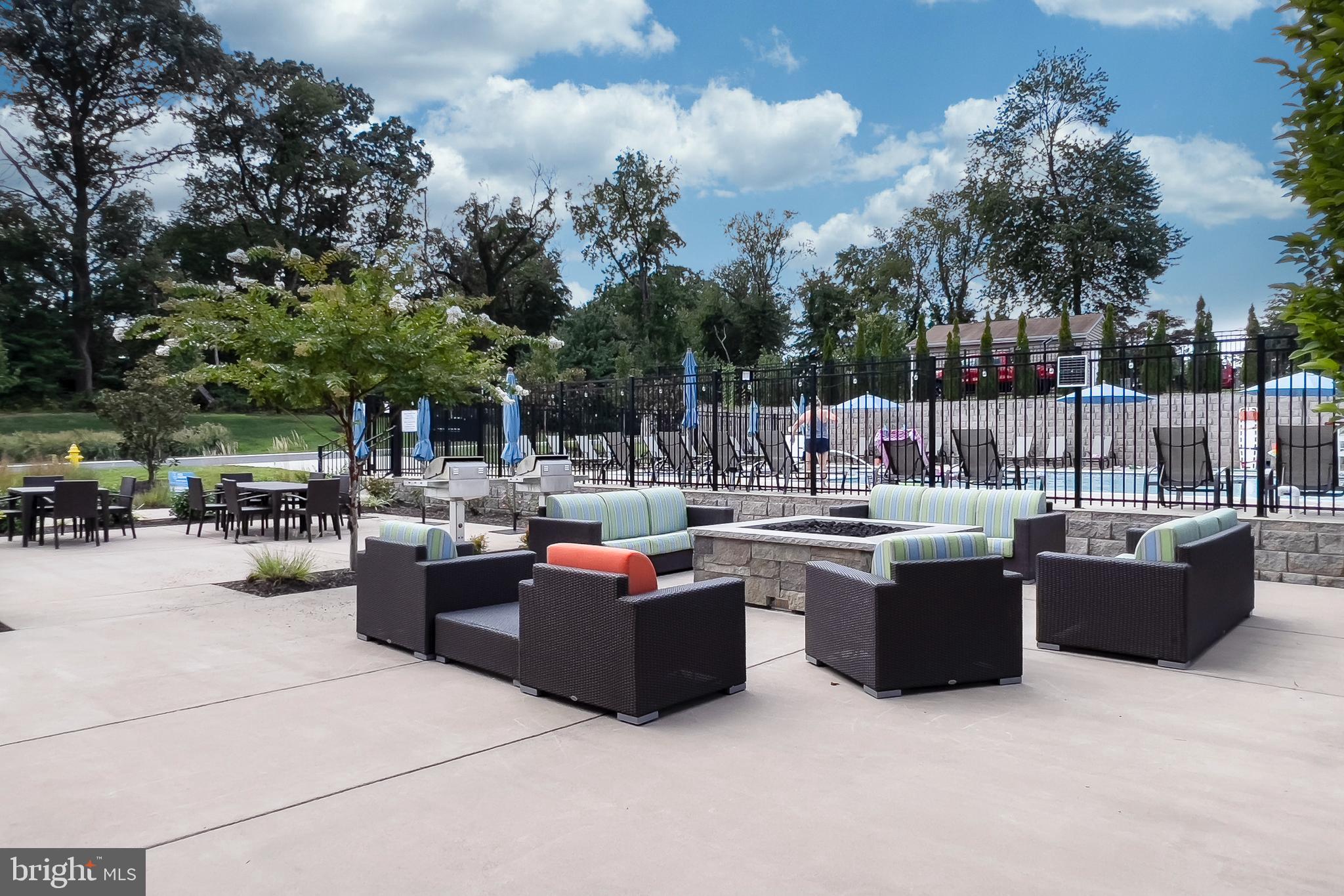 RESERVE AT PONDVIEW - Residential