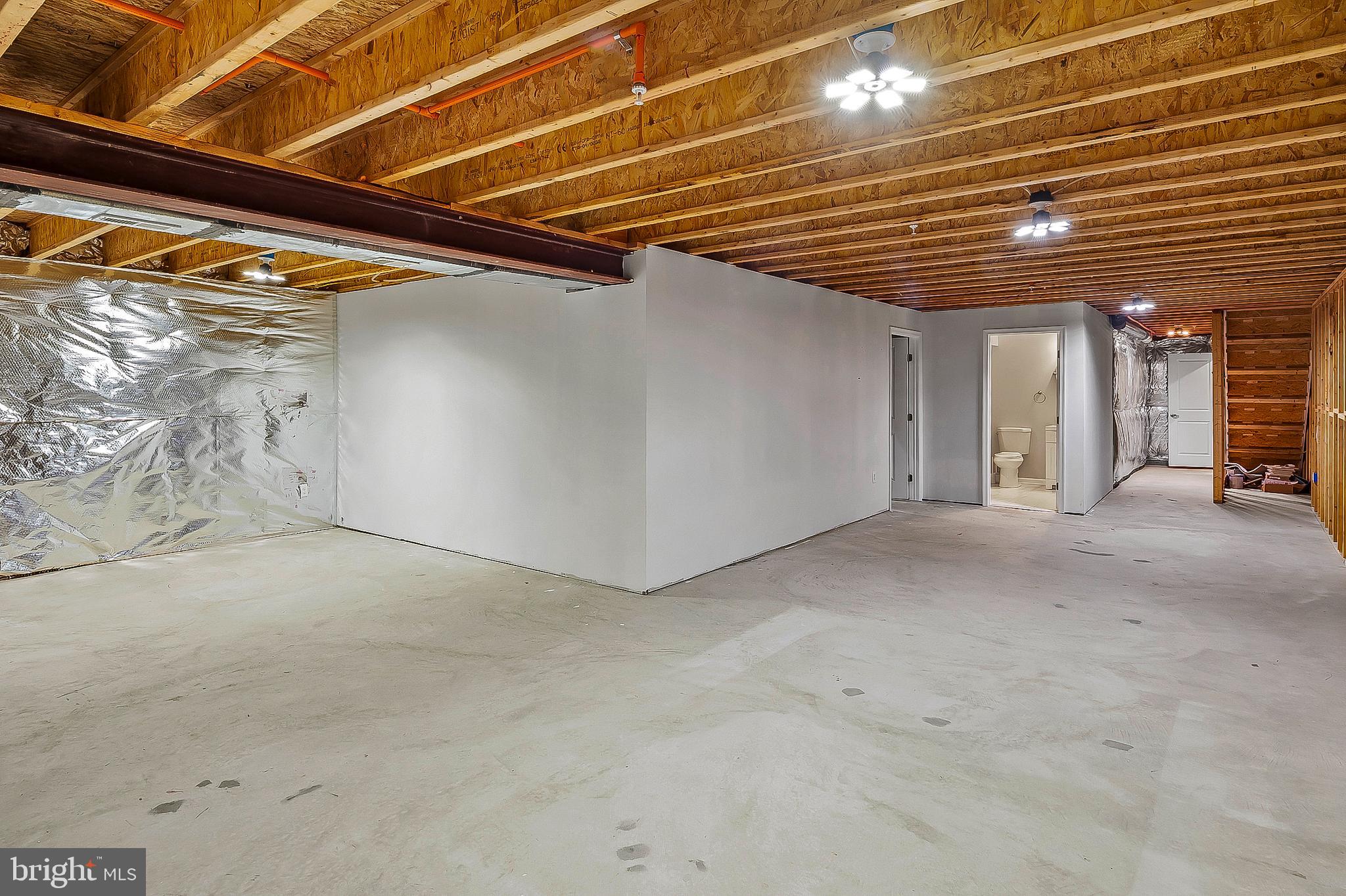 RESERVE AT PONDVIEW - Residential