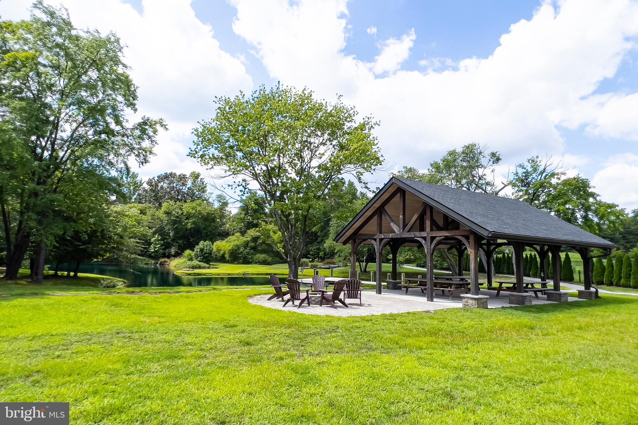 RESERVE AT PONDVIEW - Residential