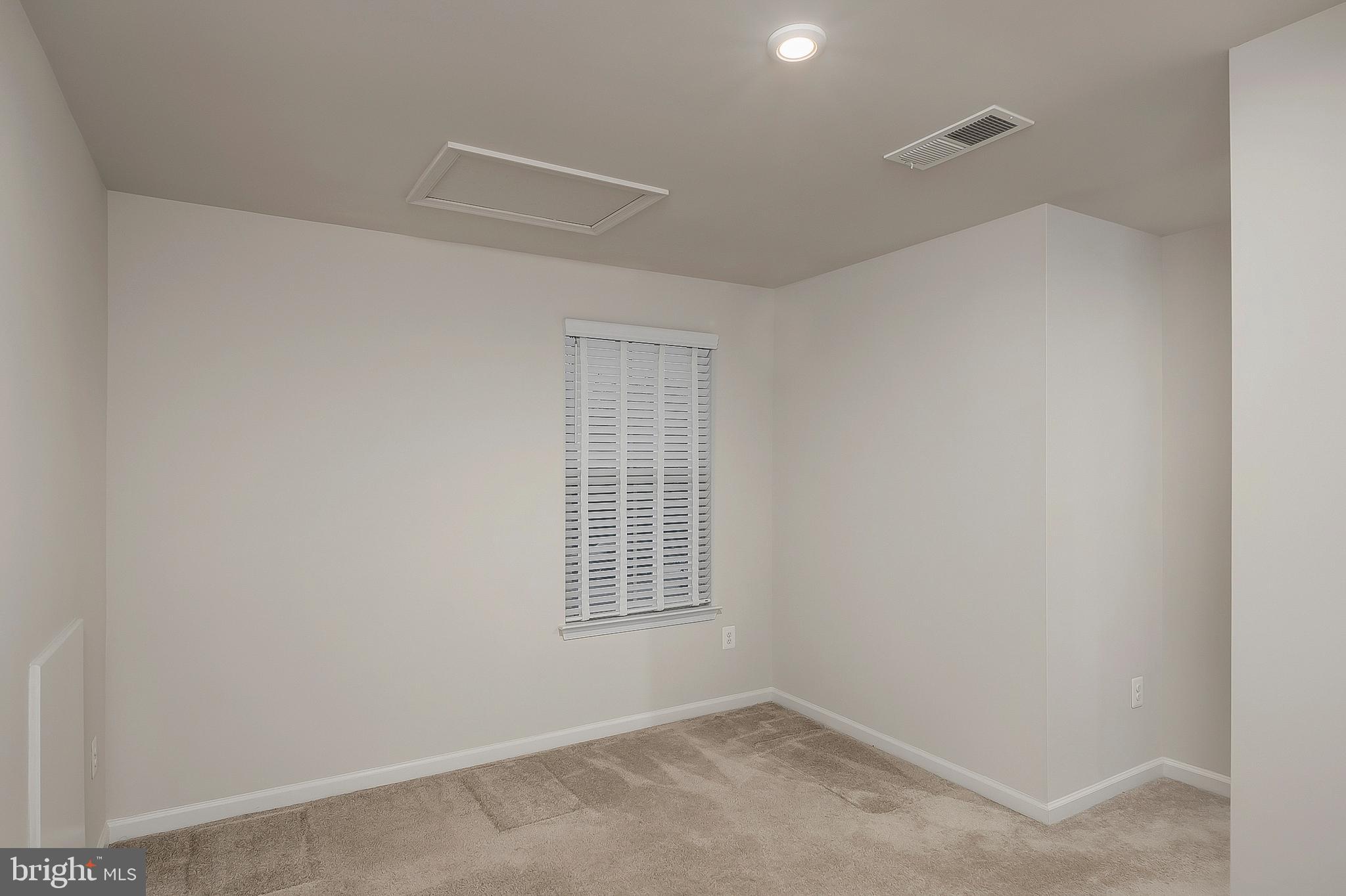 RESERVE AT PONDVIEW - Residential