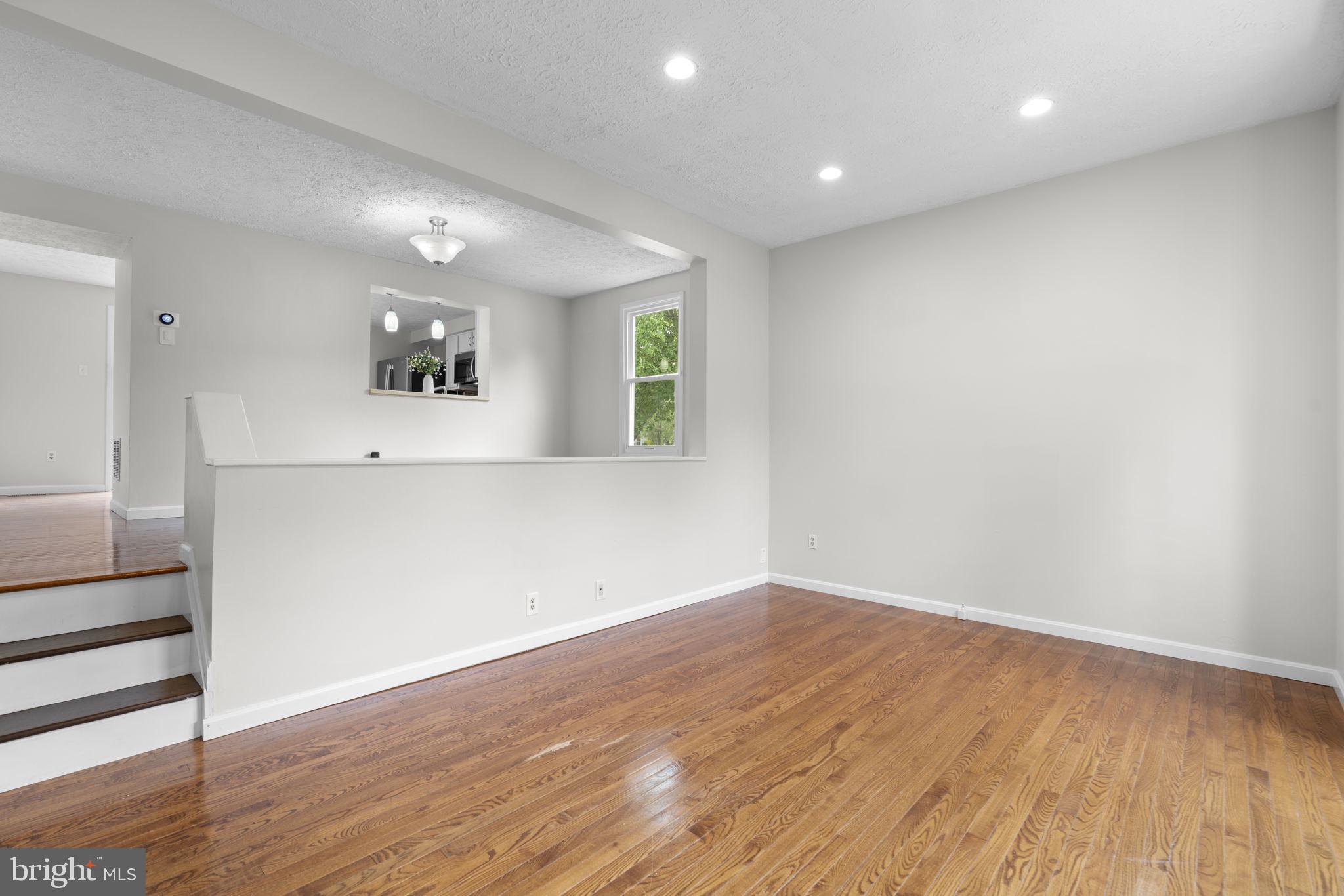 6327 LORING DRIVE