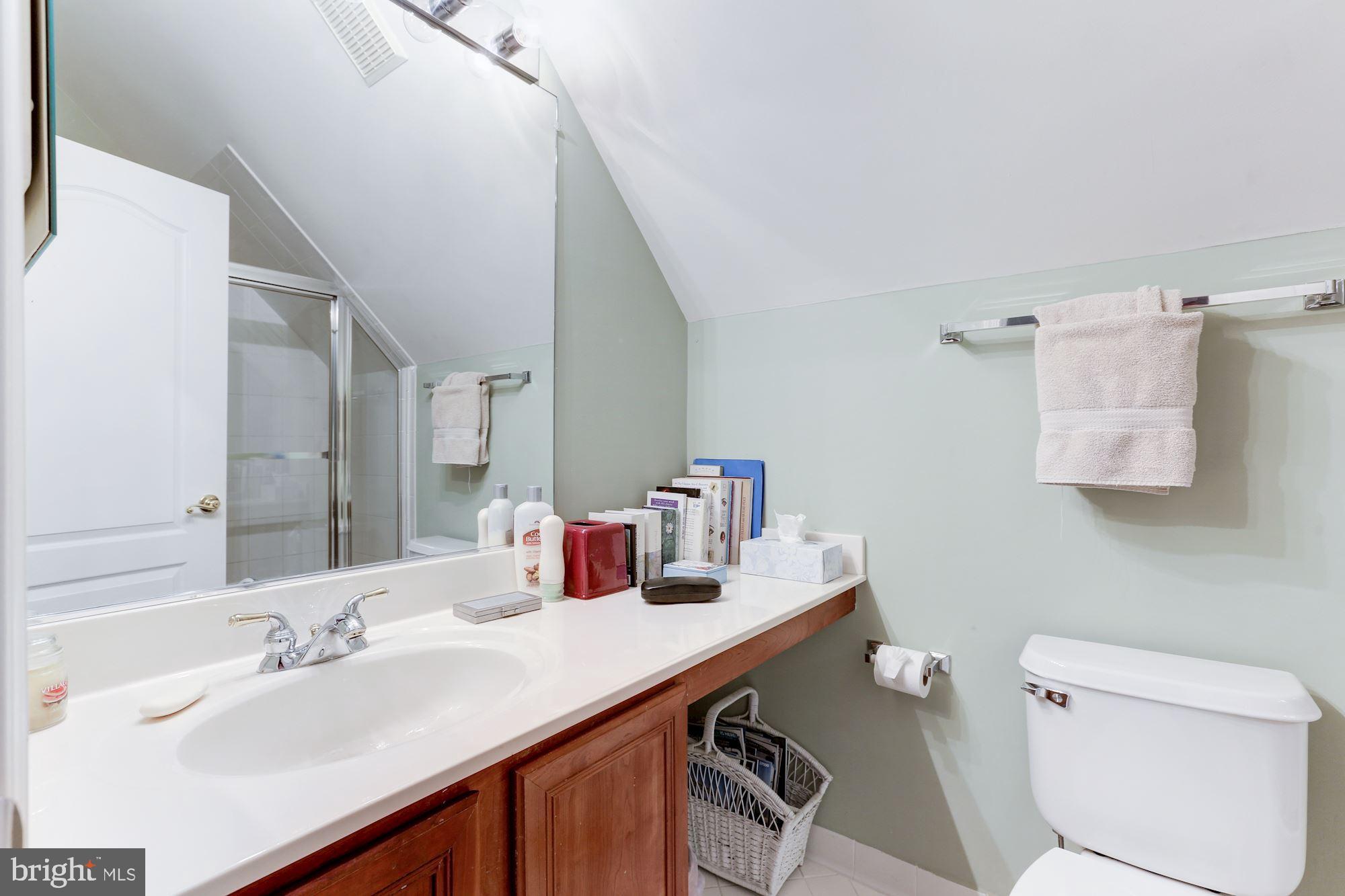 RIVER CREEK - Residential