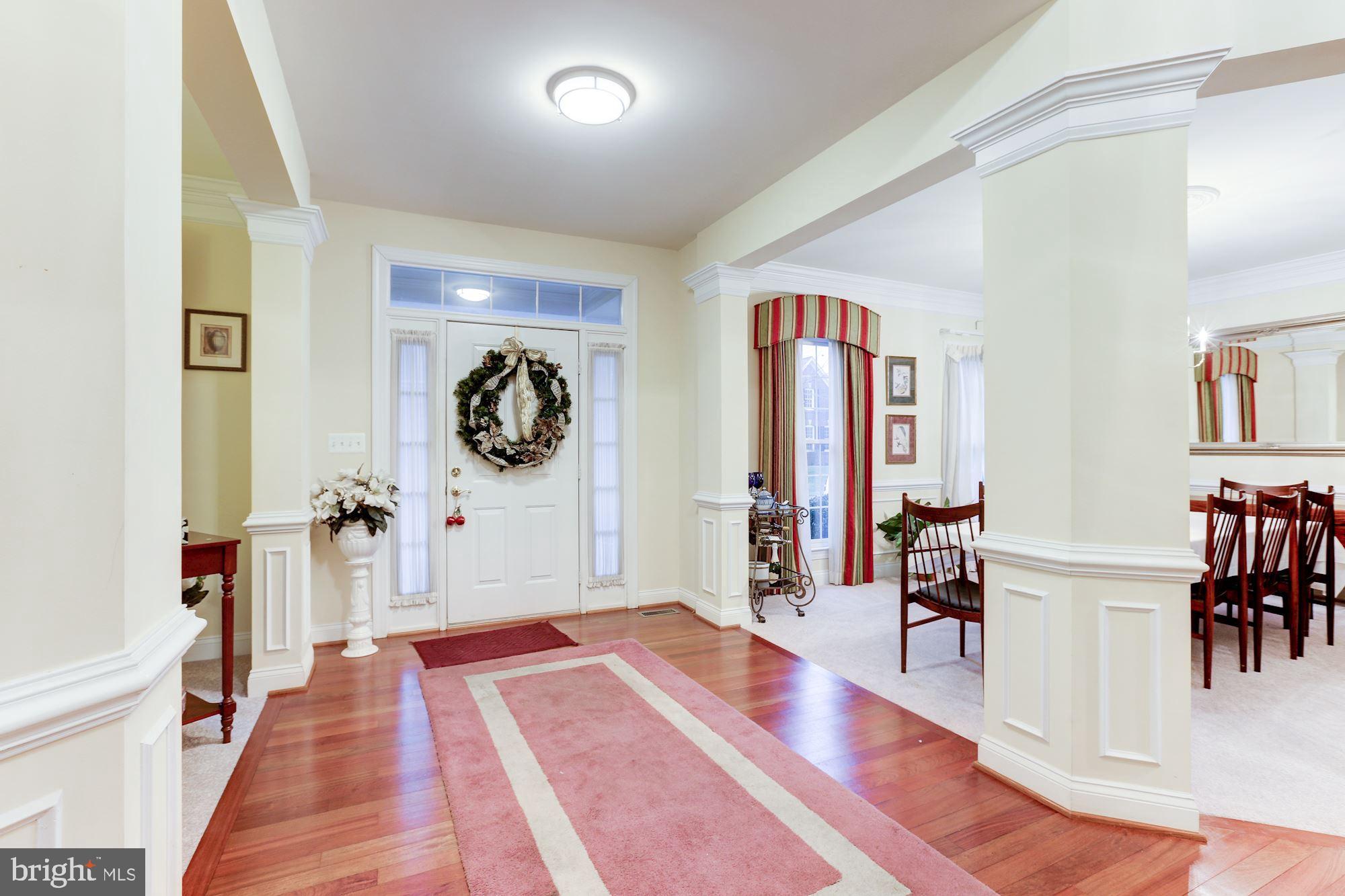 RIVER CREEK - Residential