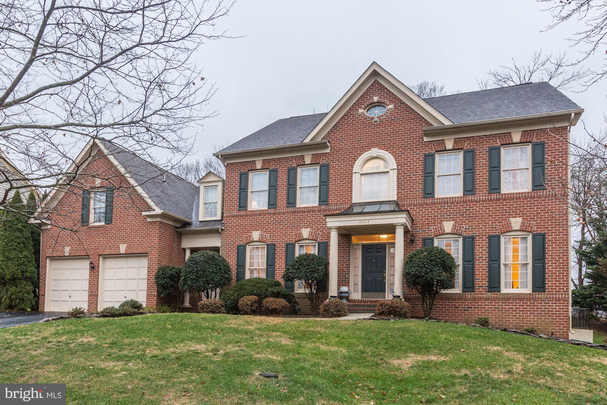 RIVER CREEK - Residential