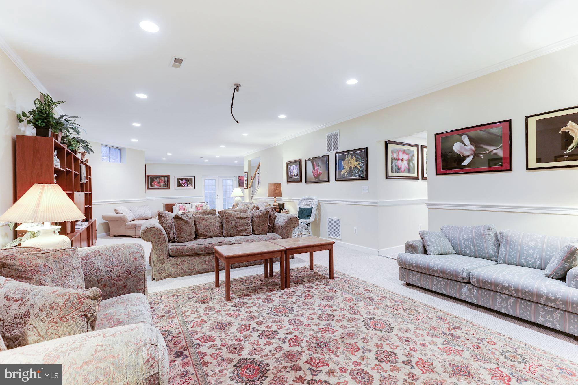 RIVER CREEK - Residential