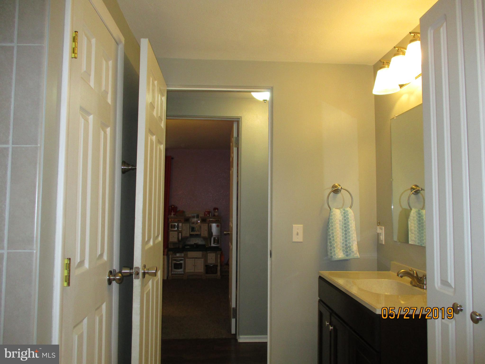 WINDSOR TWP - Residential