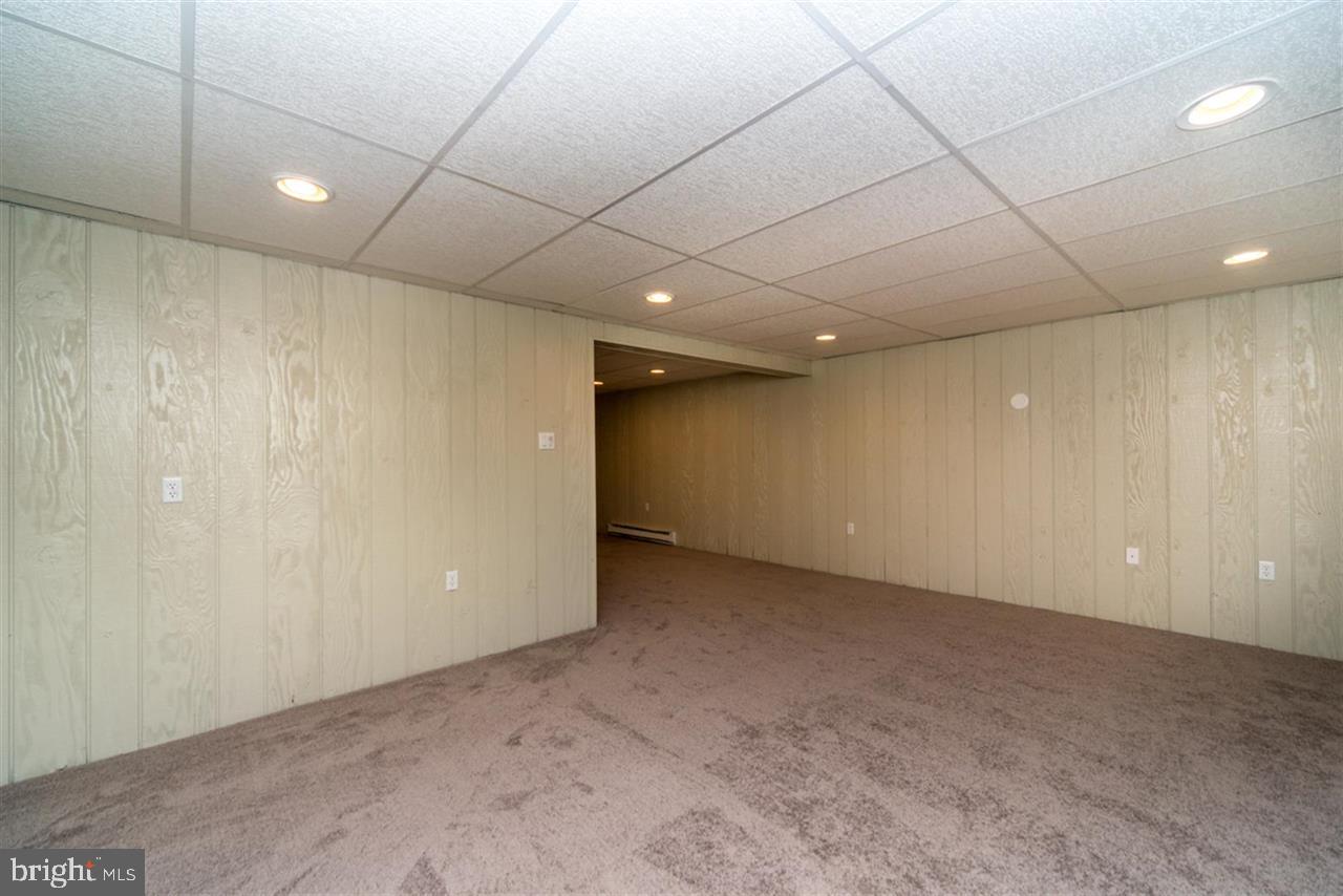 VALLEY GREEN - Residential