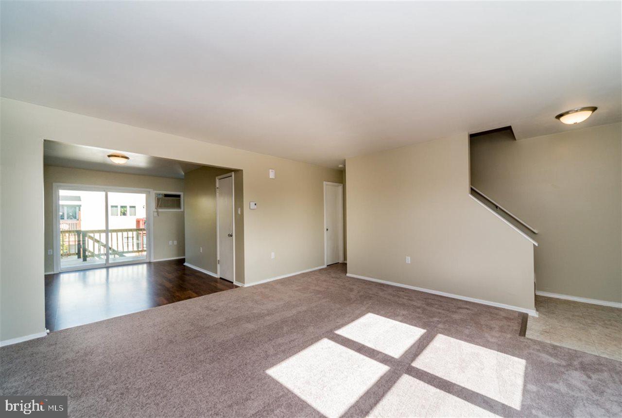 VALLEY GREEN - Residential