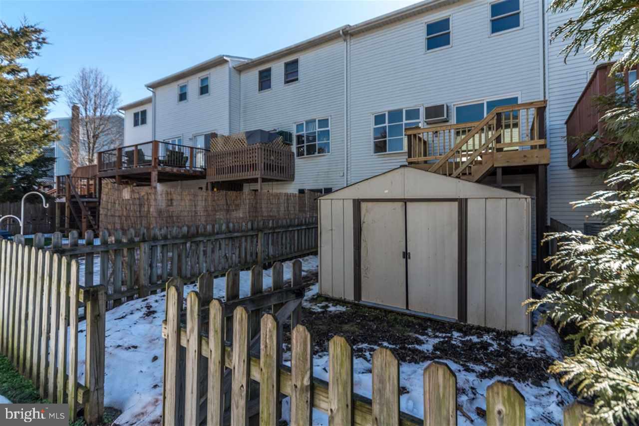 VALLEY GREEN - Residential