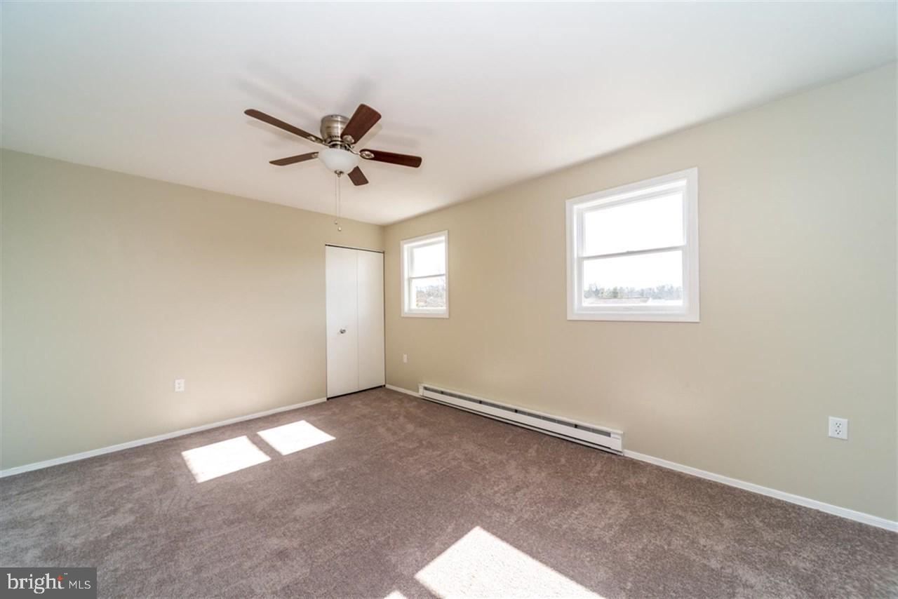 VALLEY GREEN - Residential