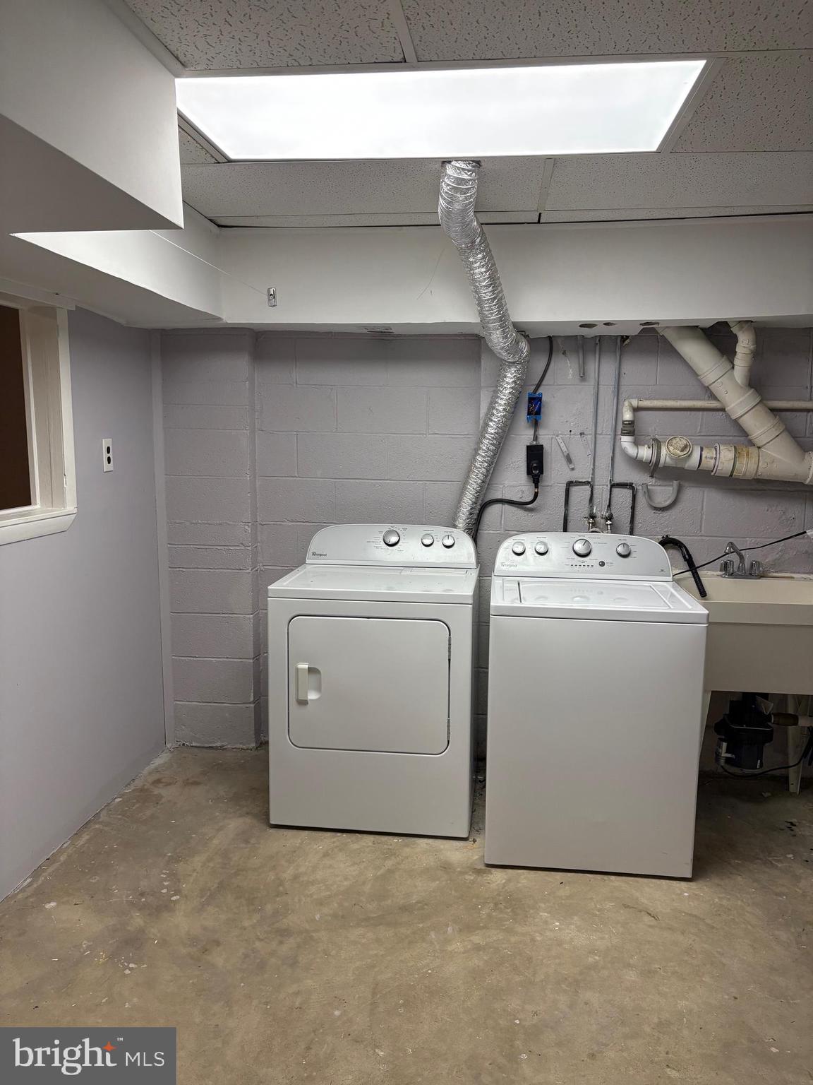 GEORGETOWN WOODS - Residential