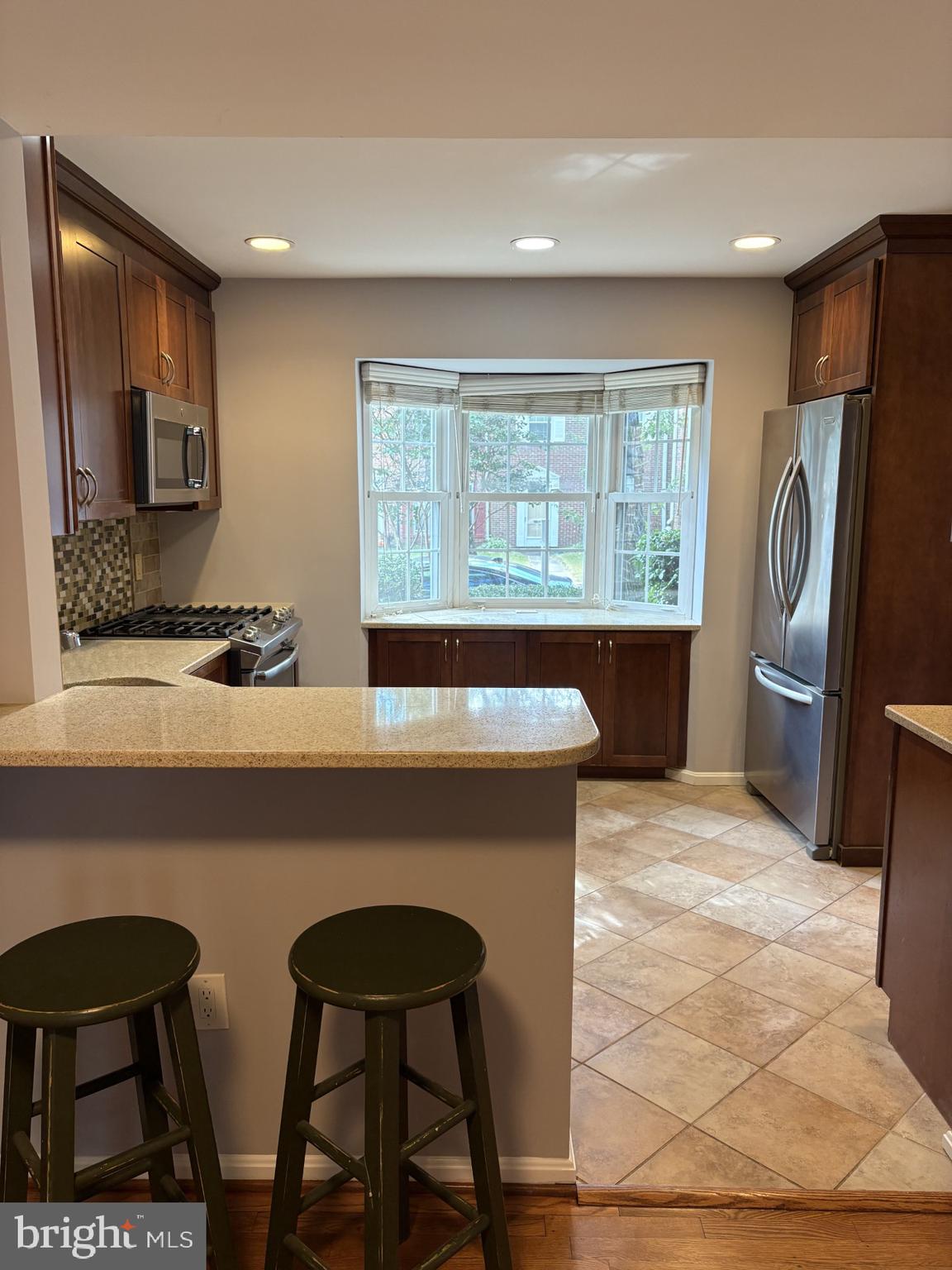 GEORGETOWN WOODS - Residential