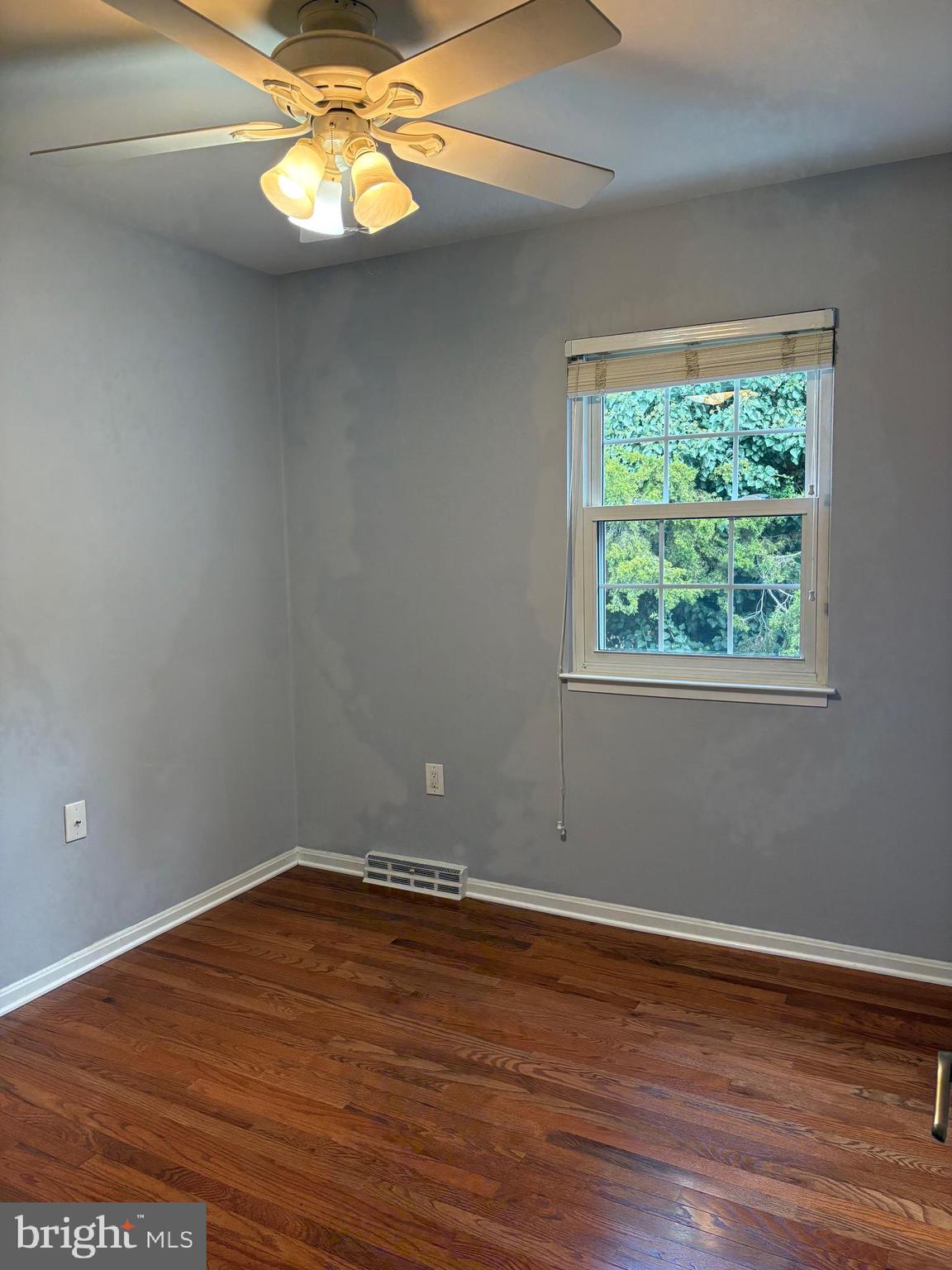 GEORGETOWN WOODS - Residential