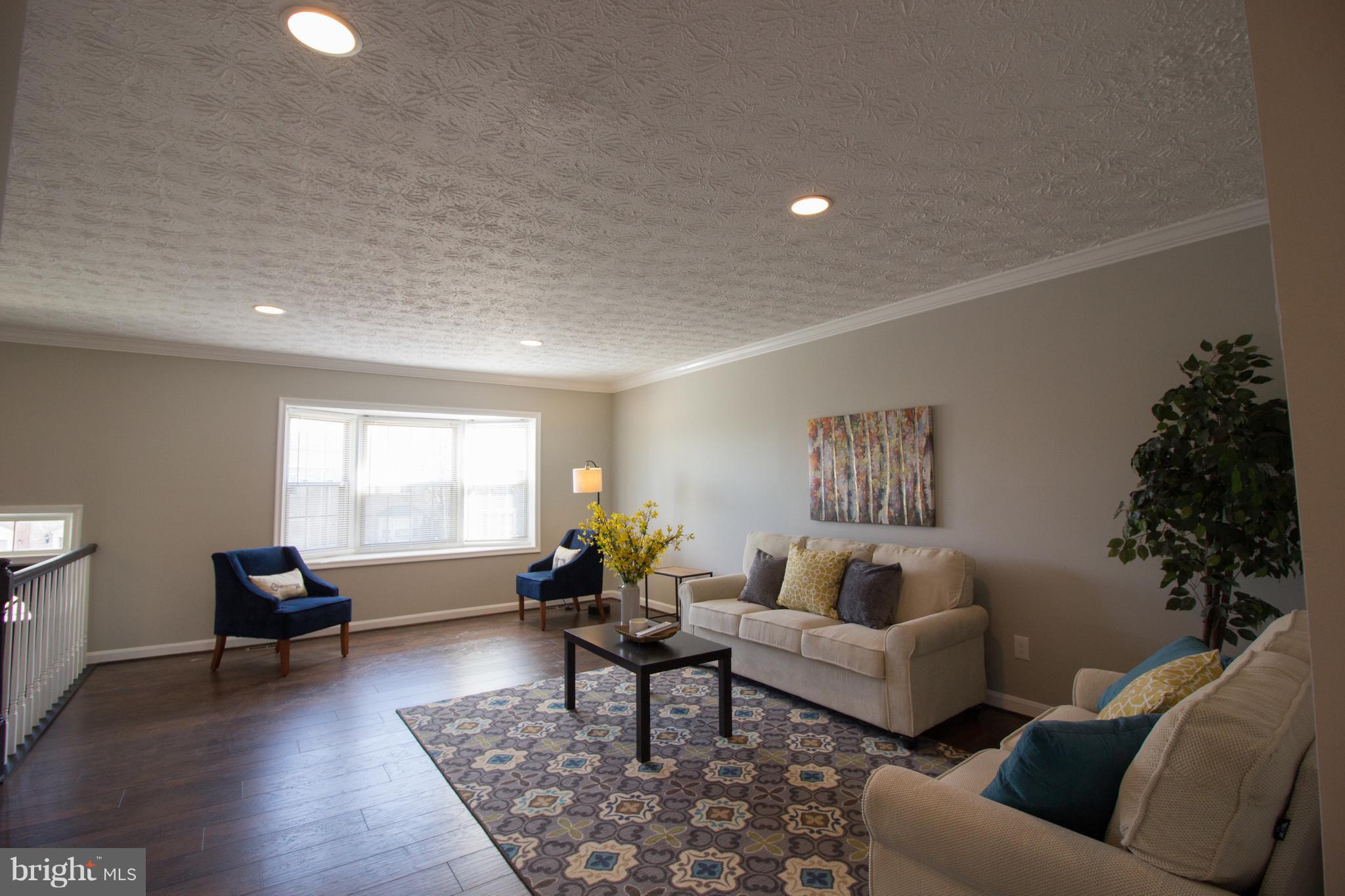 CARRIAGE WALK - Residential