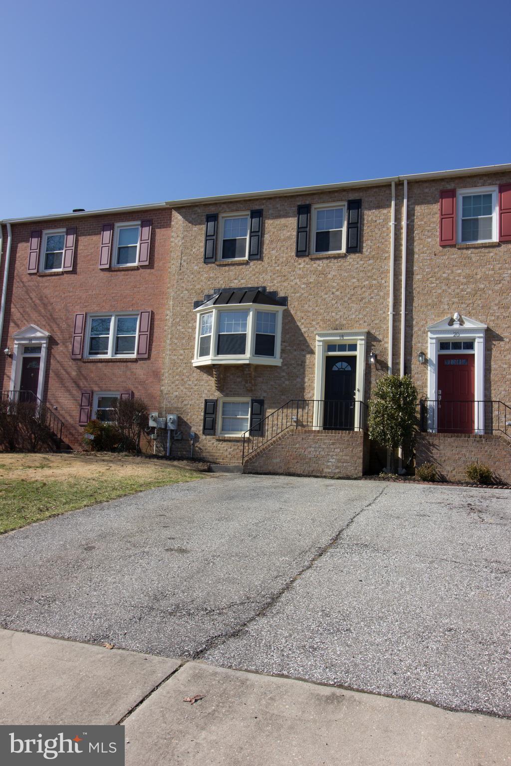 CARRIAGE WALK - Residential