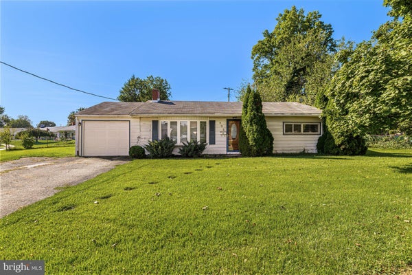 802 RICHWILL LN, YORK, PA 17404 - Image 96c8284a6a4e8fdea9f0327fd72b3adf/592969838